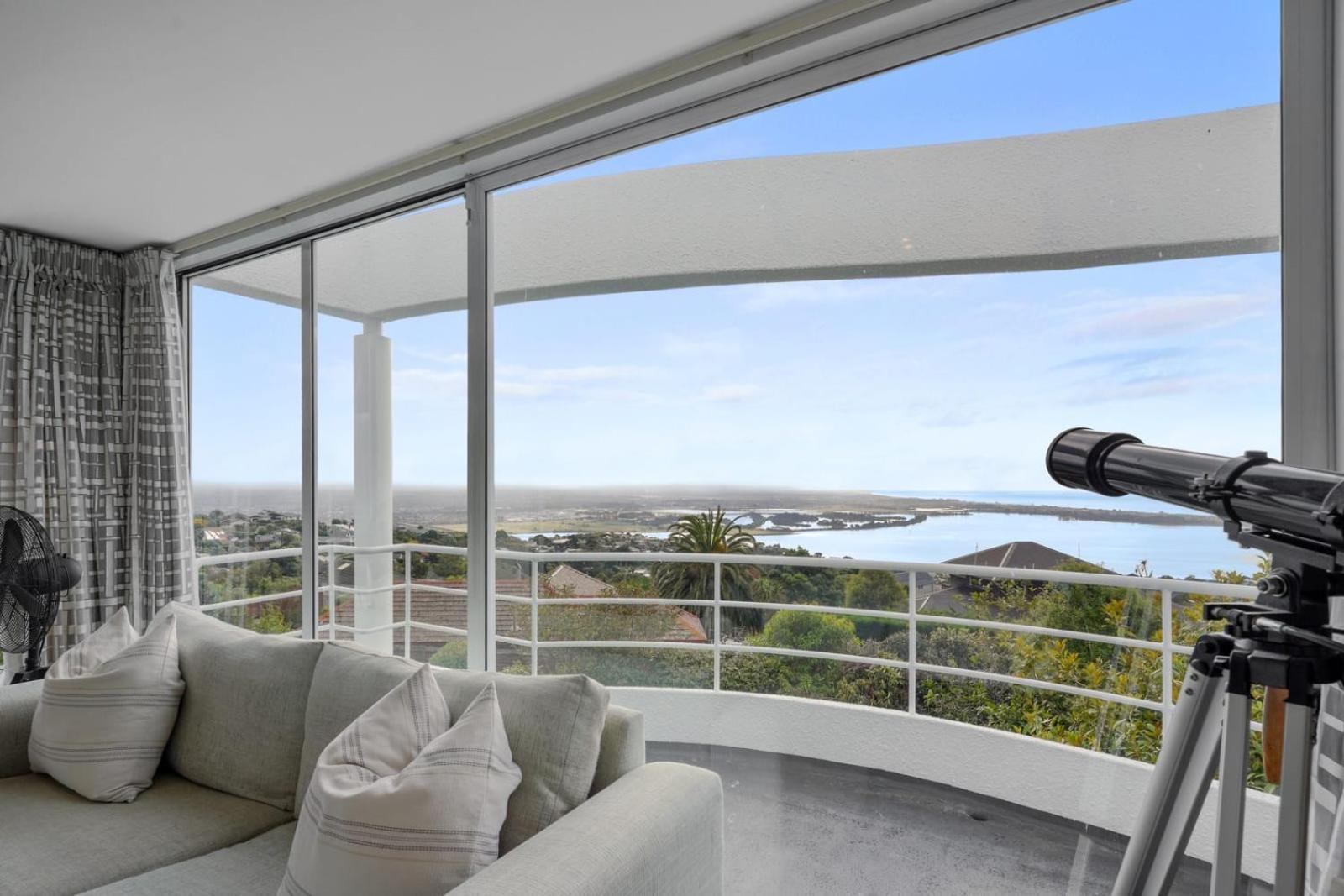 Holiday home Panoramic Views With Hot Tub *