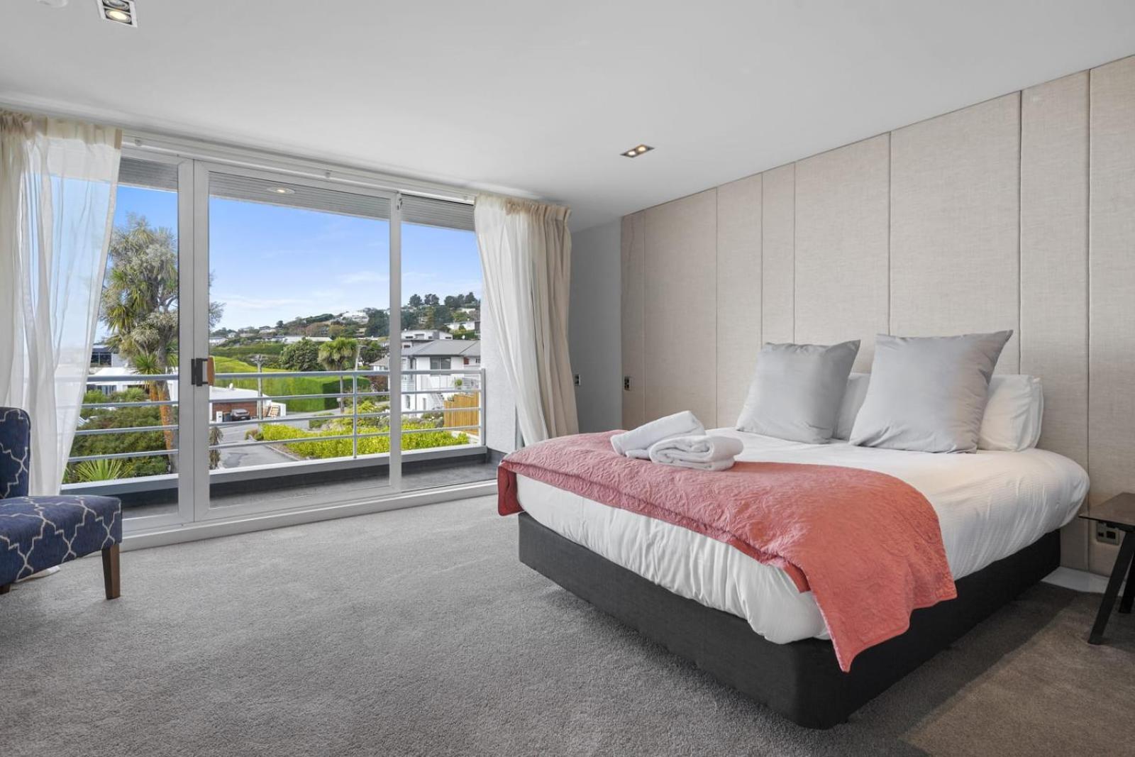 Panoramic Views With Hot Tub Holiday home *