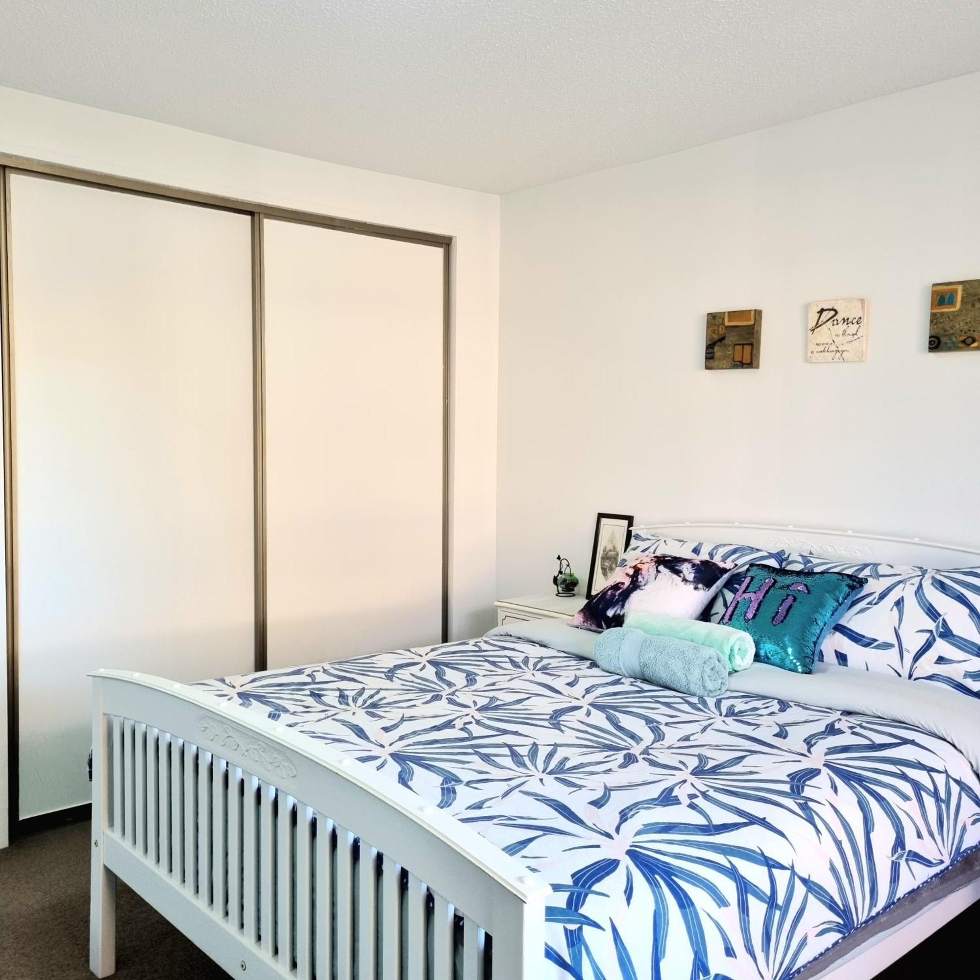 Dream Away From Near Airport Holiday home