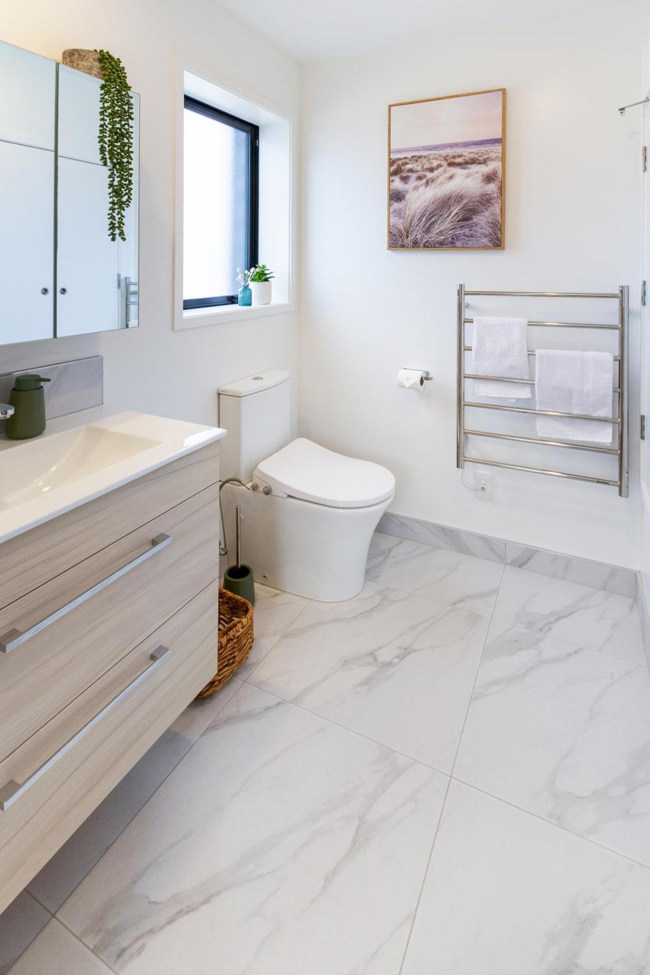 Upper Perfection: 8 Wilmer St. Gem Apartment
