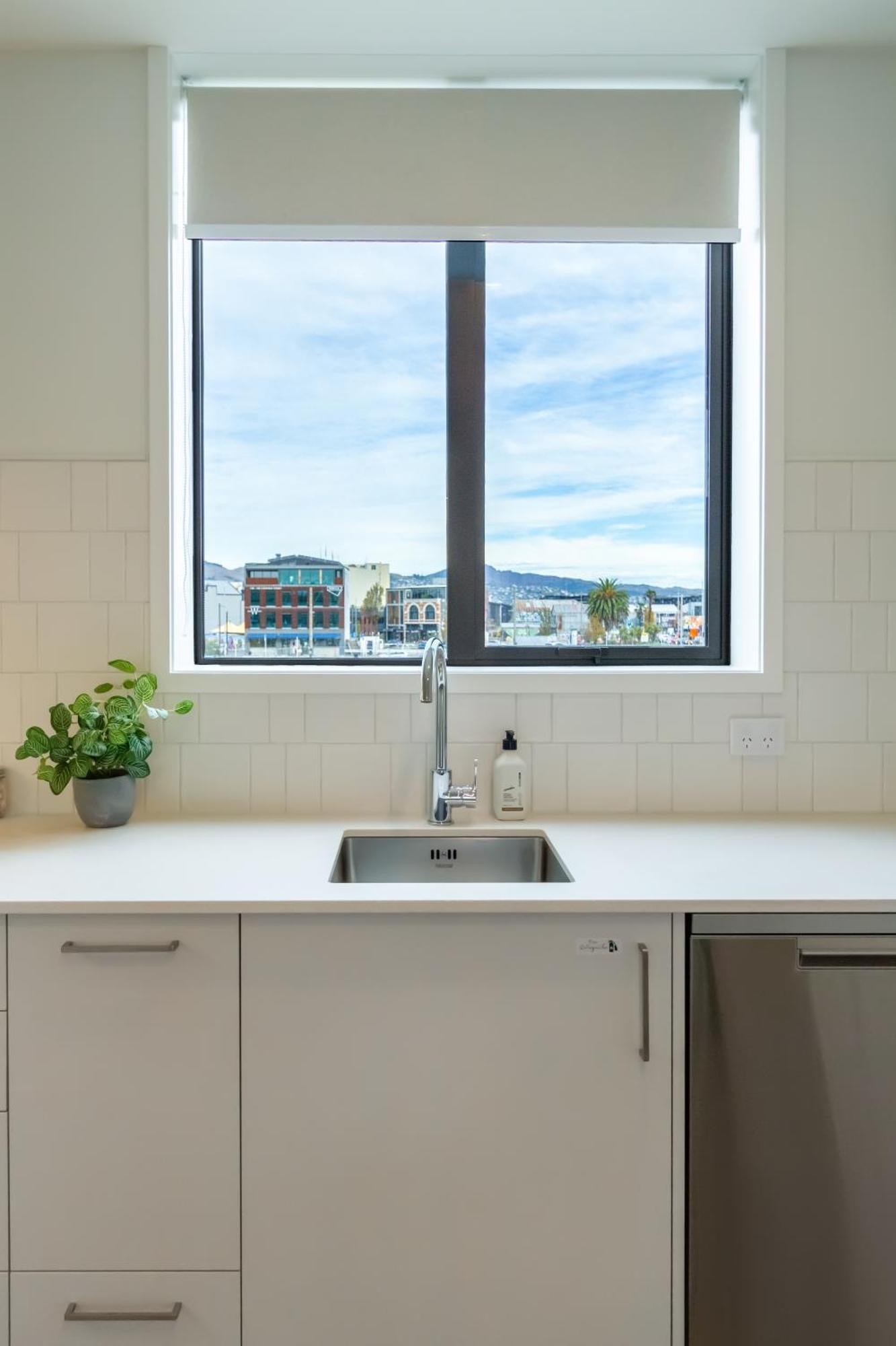 Relaxing Hideaway - 2 Bed In Cbd