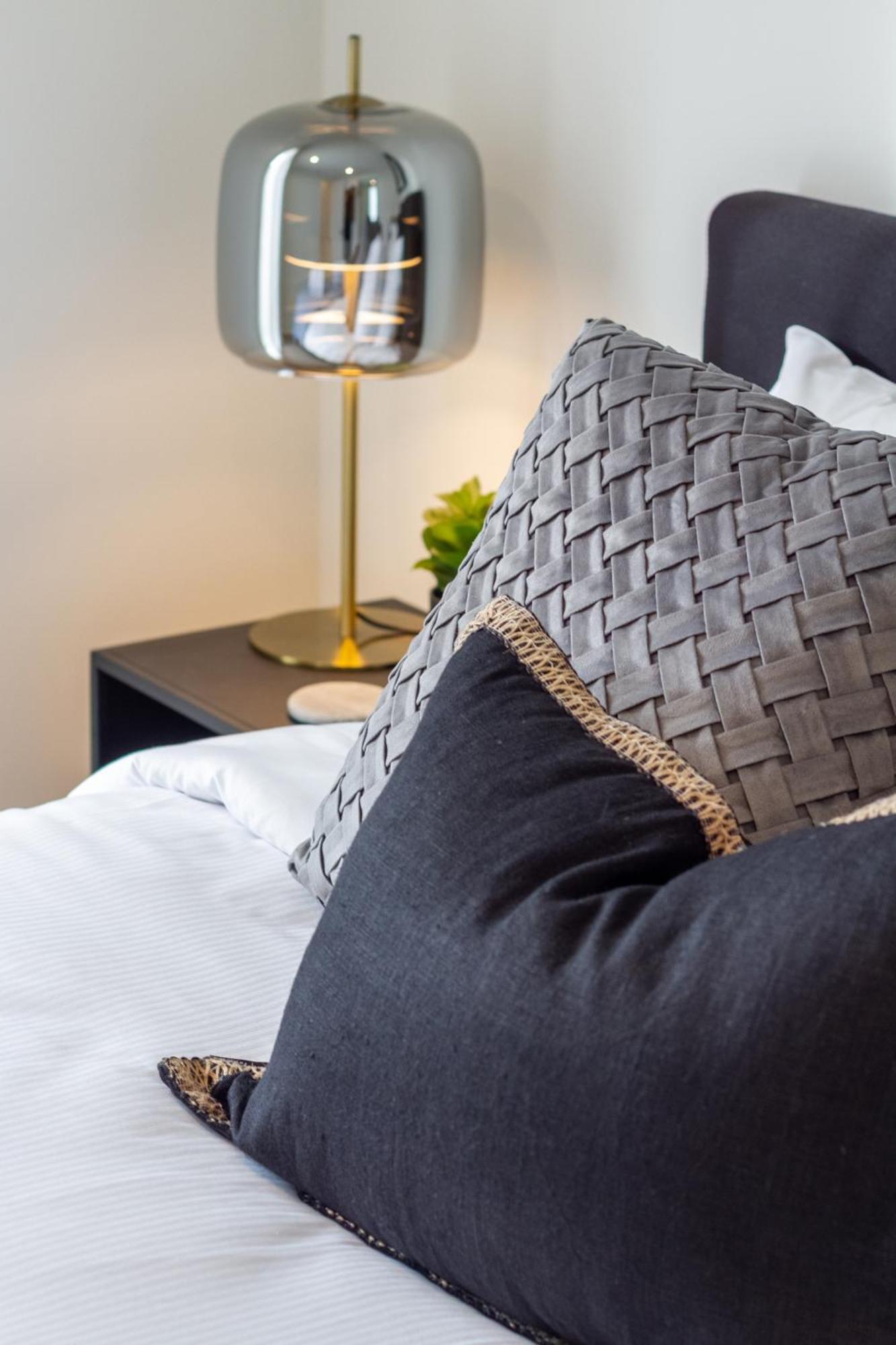 Relaxing Hideaway - 2 Bed In Cbd