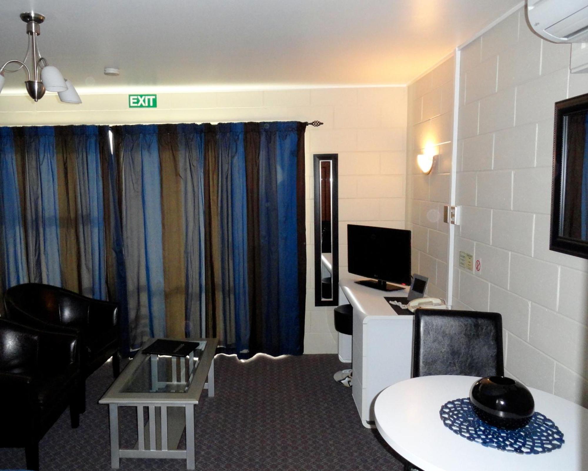 Aarburg Airport Motel *