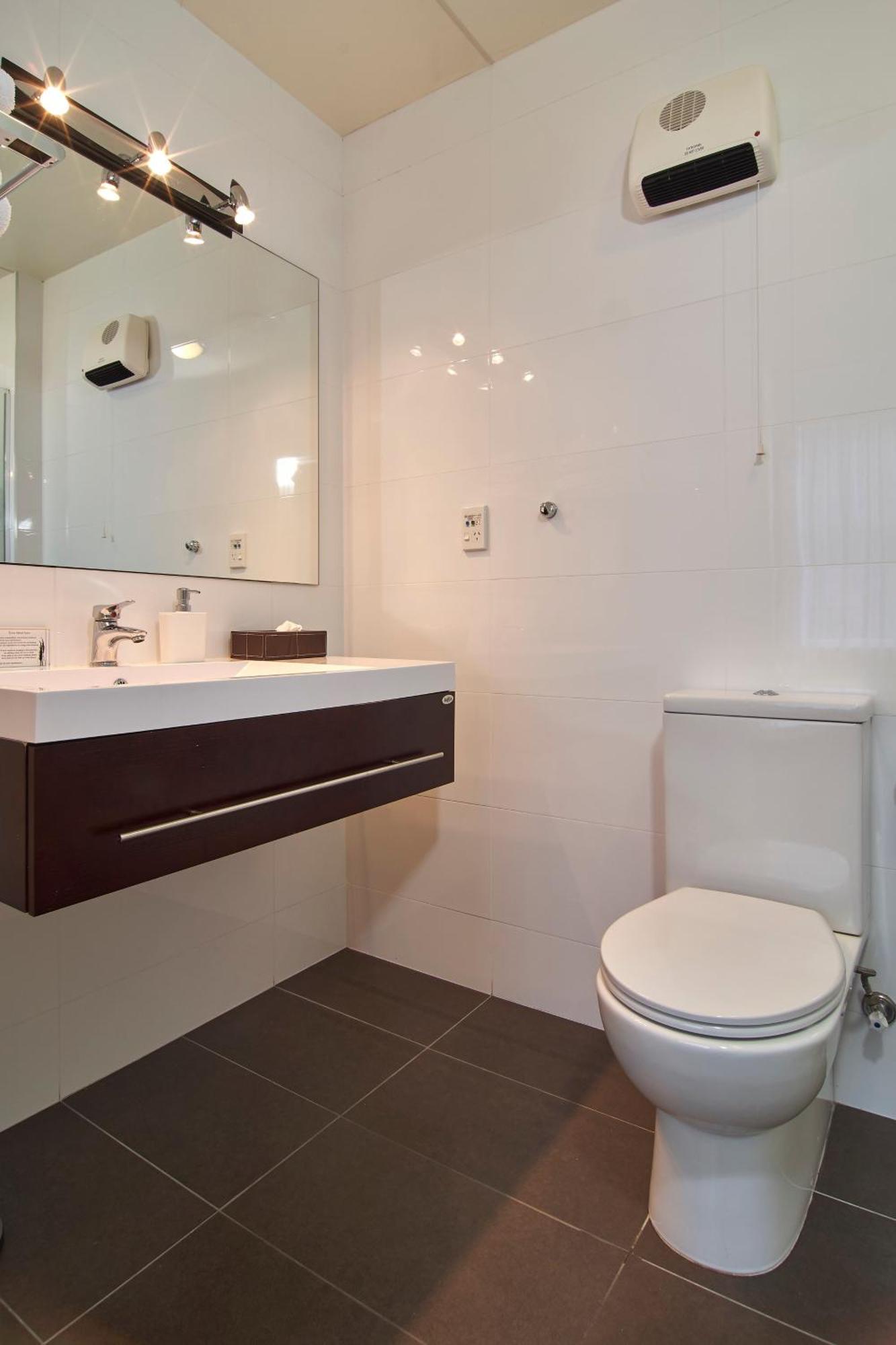 Carlton Mill 3* Christchurch