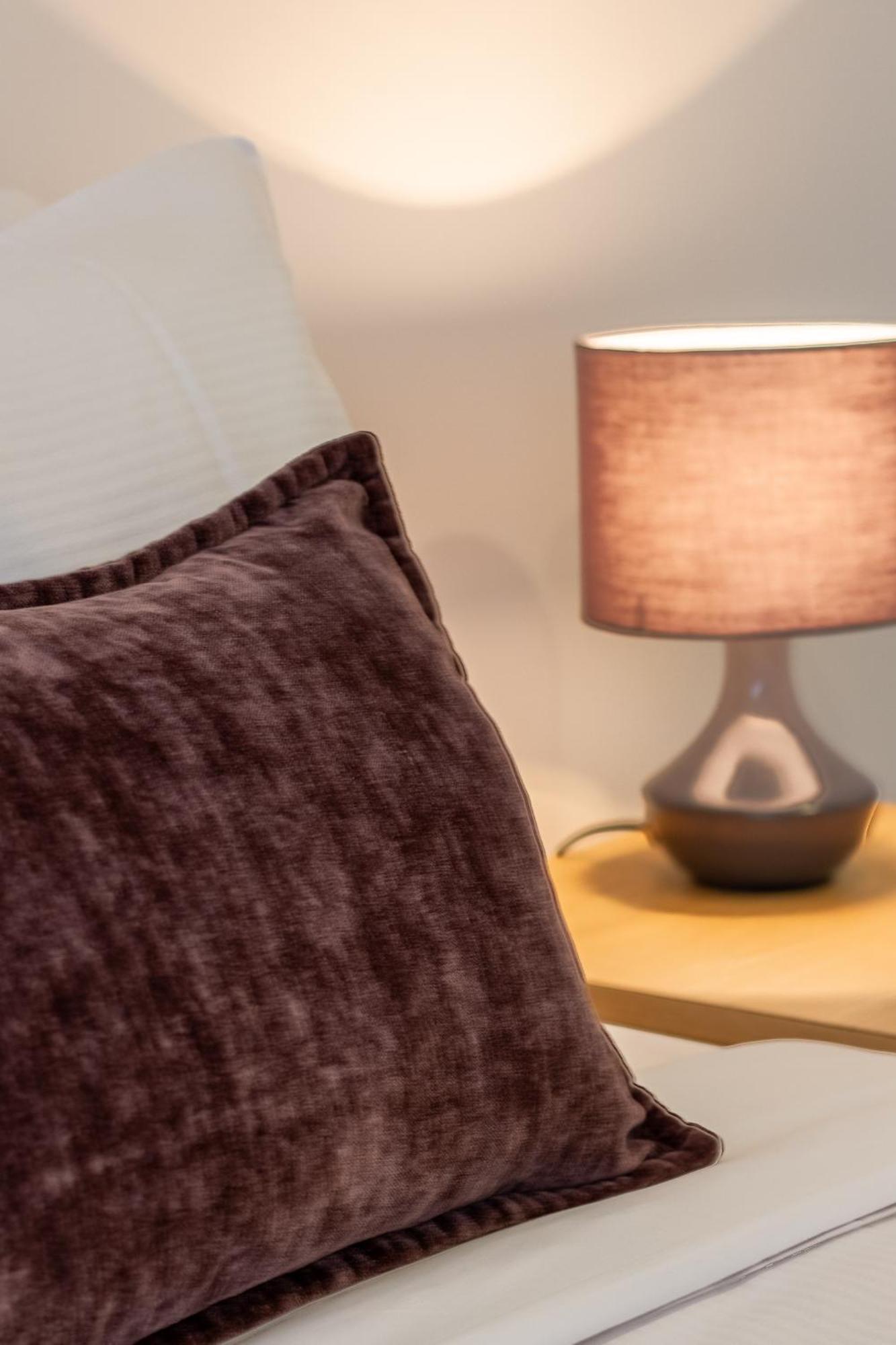 Stylish Cbd Escape 2br Townhouse Christchurch
