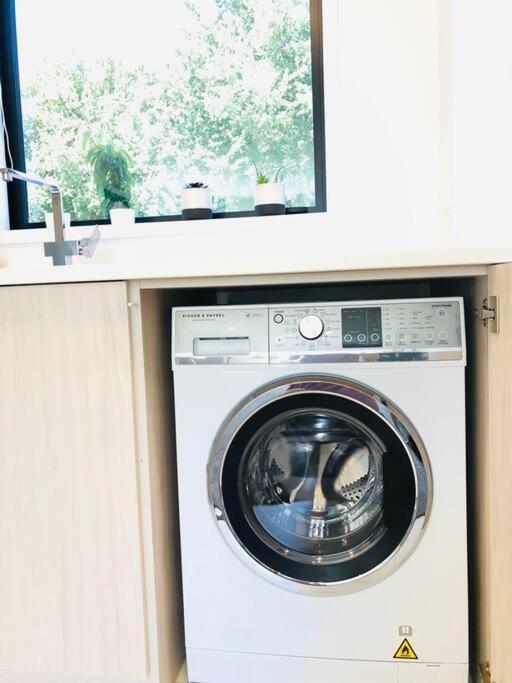 Apartamento Location With Hagley Park View