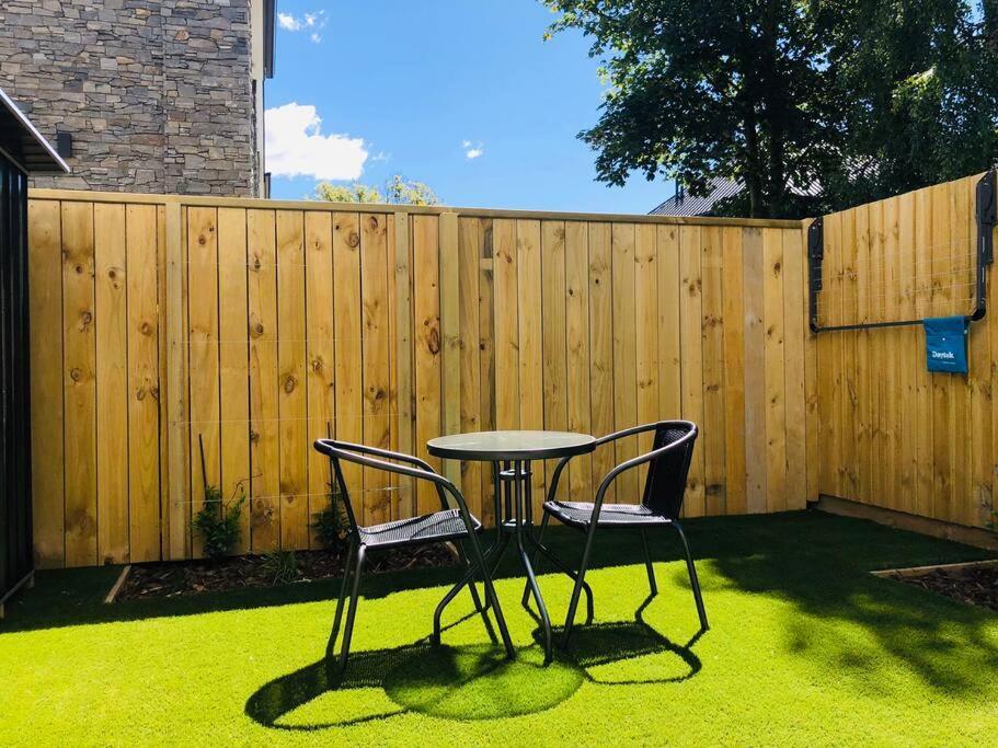 Apartamento Location With Hagley Park View *