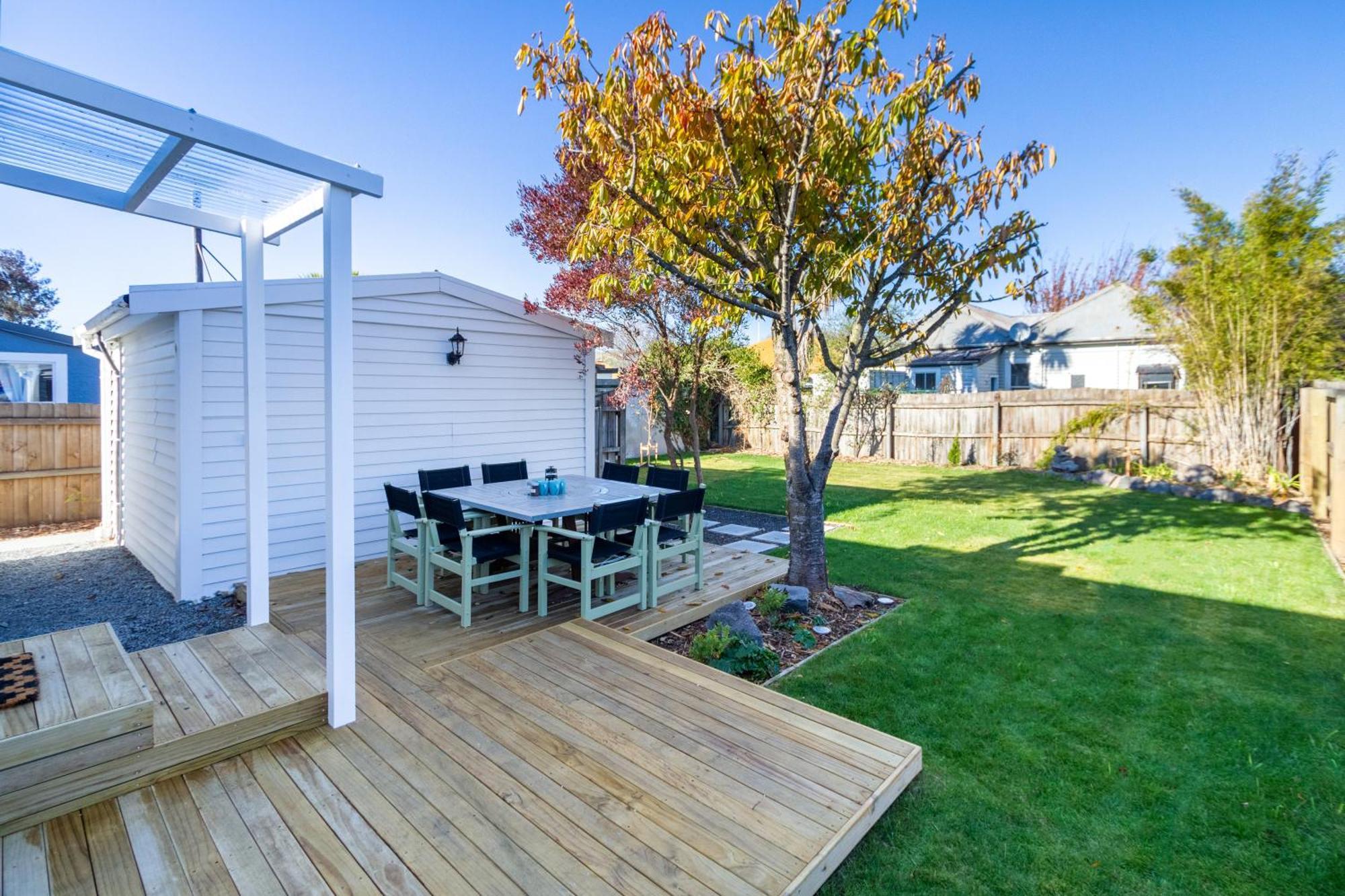 Charming 3 Bedroom Near *