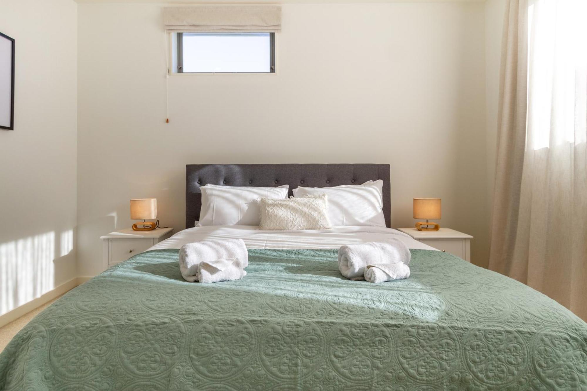 Charming 3 Bedroom Near *