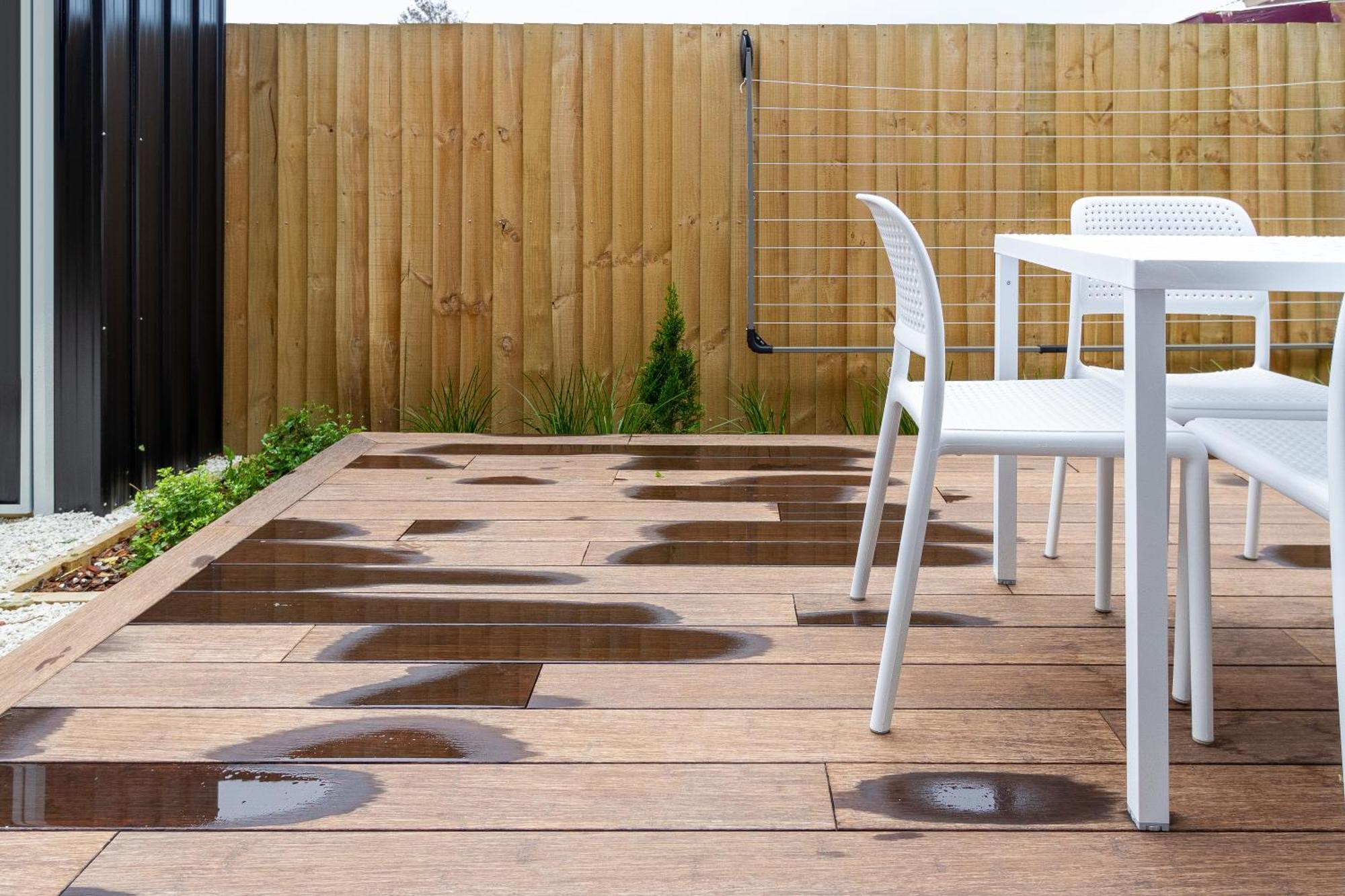 2br Townhouse: Cosy, Close To City, Car Park *
