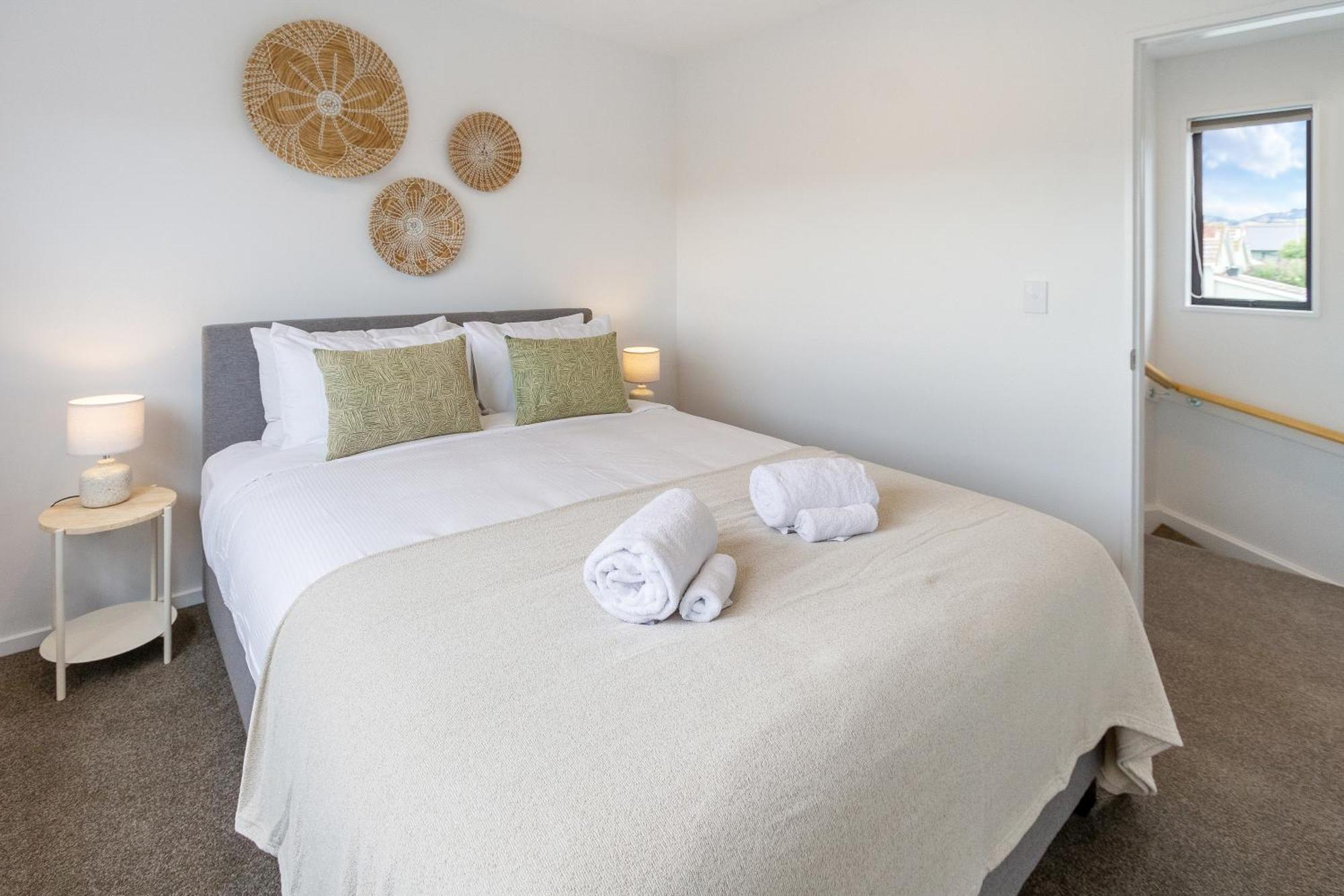 Apartment 2br Townhouse: Cosy, Close To City, Car Park