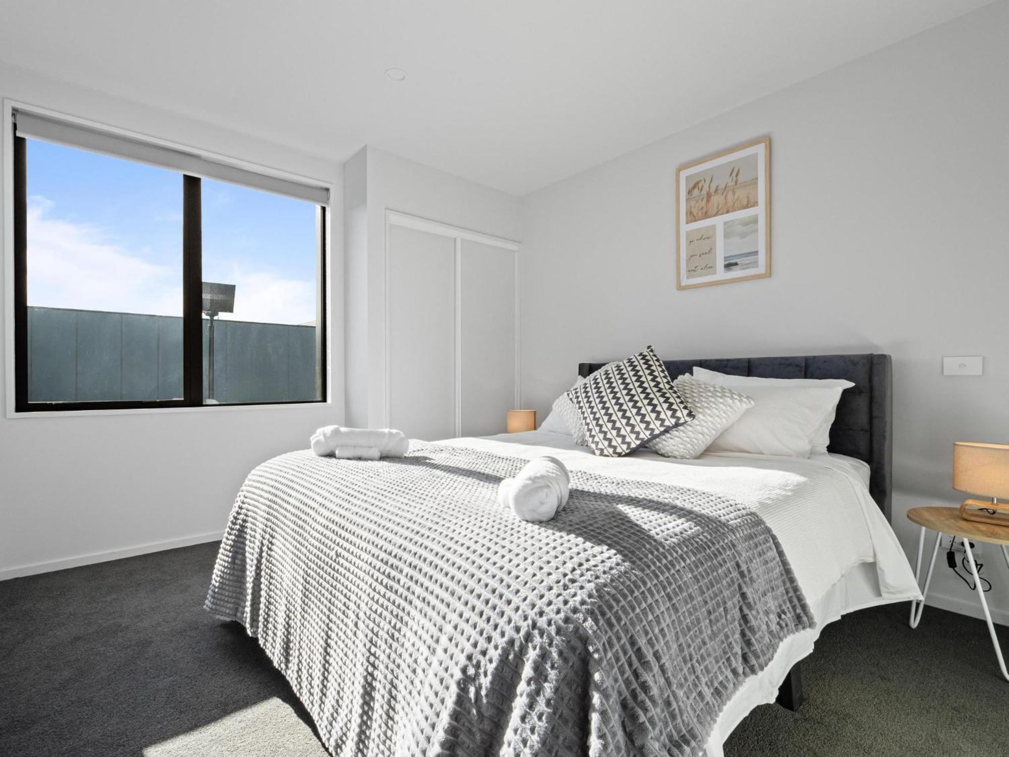 Cbd 2 Bed 2 Bath With Free Parking Apartment Christchurch