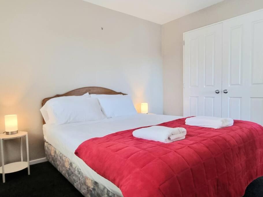 4brm Family House In Cashmere -sleeps 7 Holiday home Christchurch