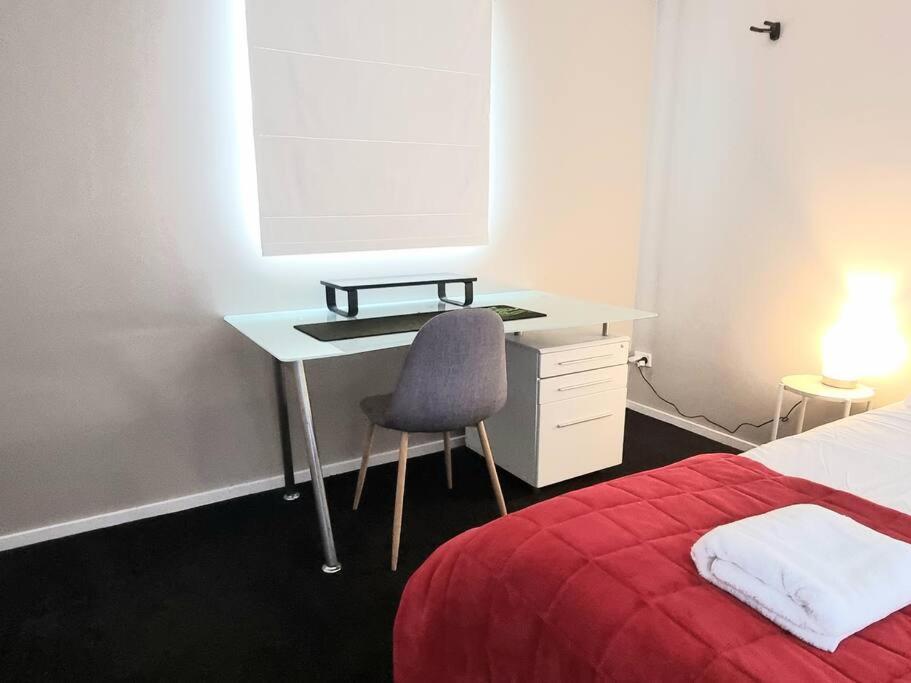 Holiday home 4brm Family House In Cashmere -sleeps 7 *