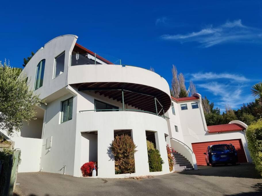 Holiday home 4brm Family House In Cashmere -sleeps 7