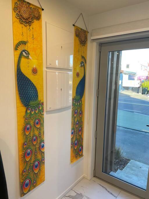 Casa de férias Cbd 2 Bedroom Parkside Living By Hagley With Free Parking