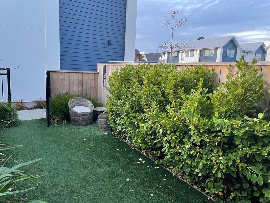 Casa de férias Cbd 2 Bedroom Parkside Living By Hagley With Free Parking *