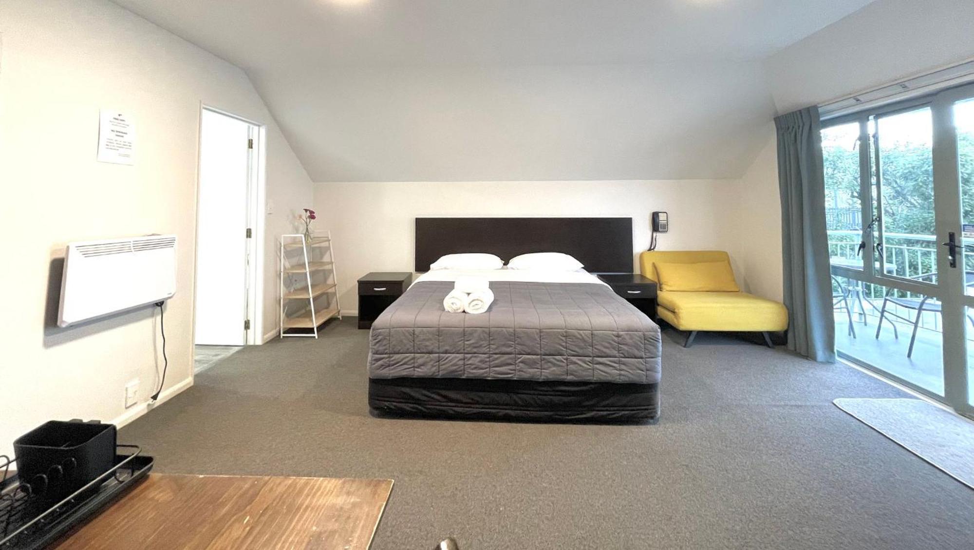 Alcala Motor Motel 4*
