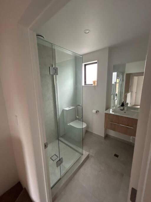 Luxury 2 Bedroom Hideout Near Cbd,merivale Mall