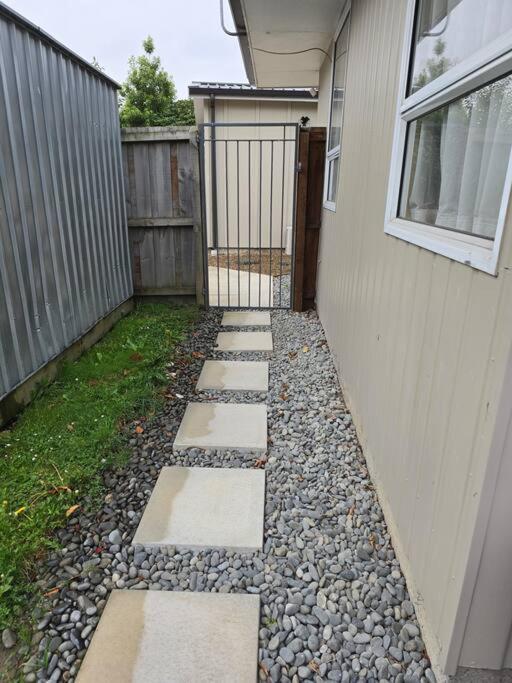 Chic Private 5 Mins From Airport And Shops Christchurch