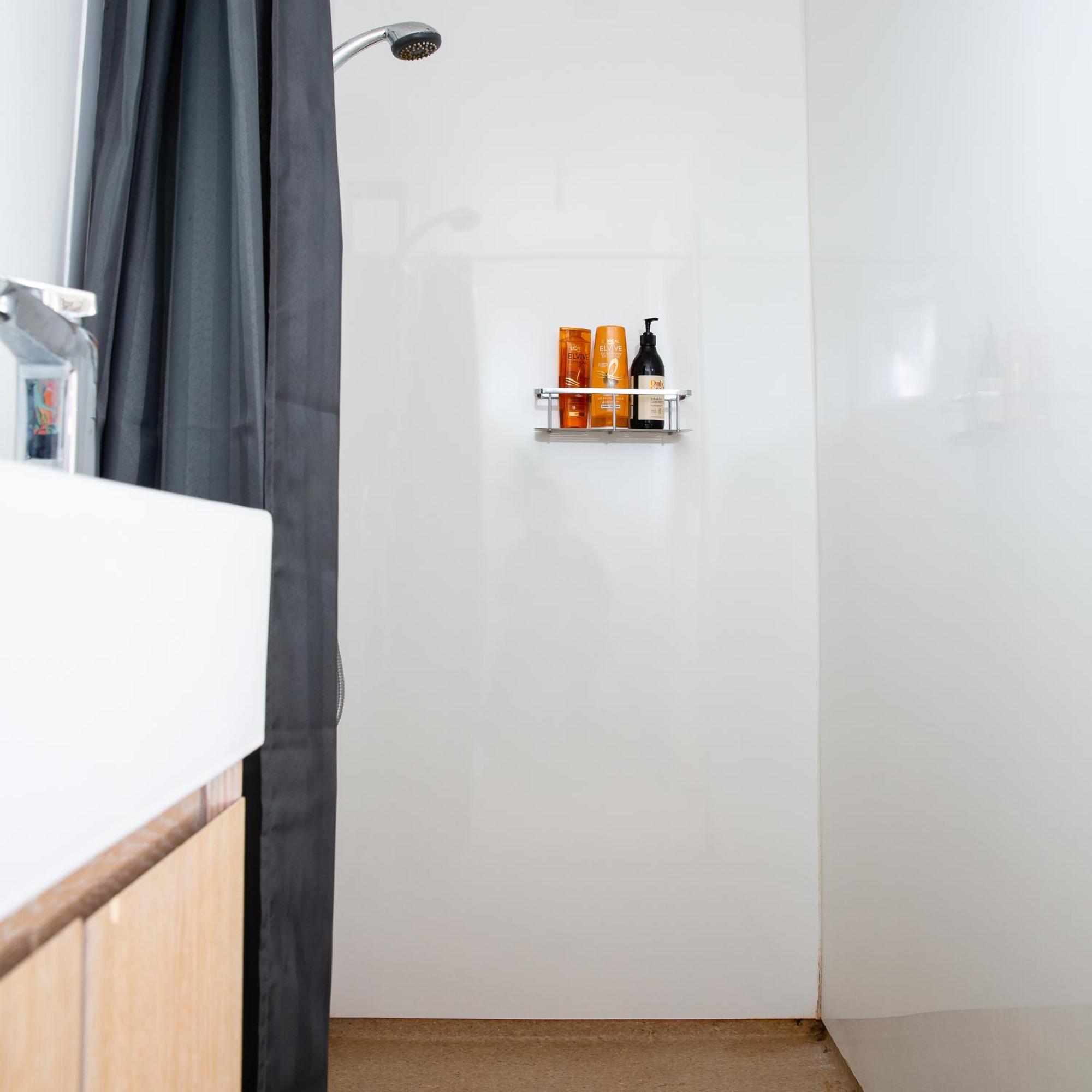 Chic Private 5 Mins From Airport And Shops *