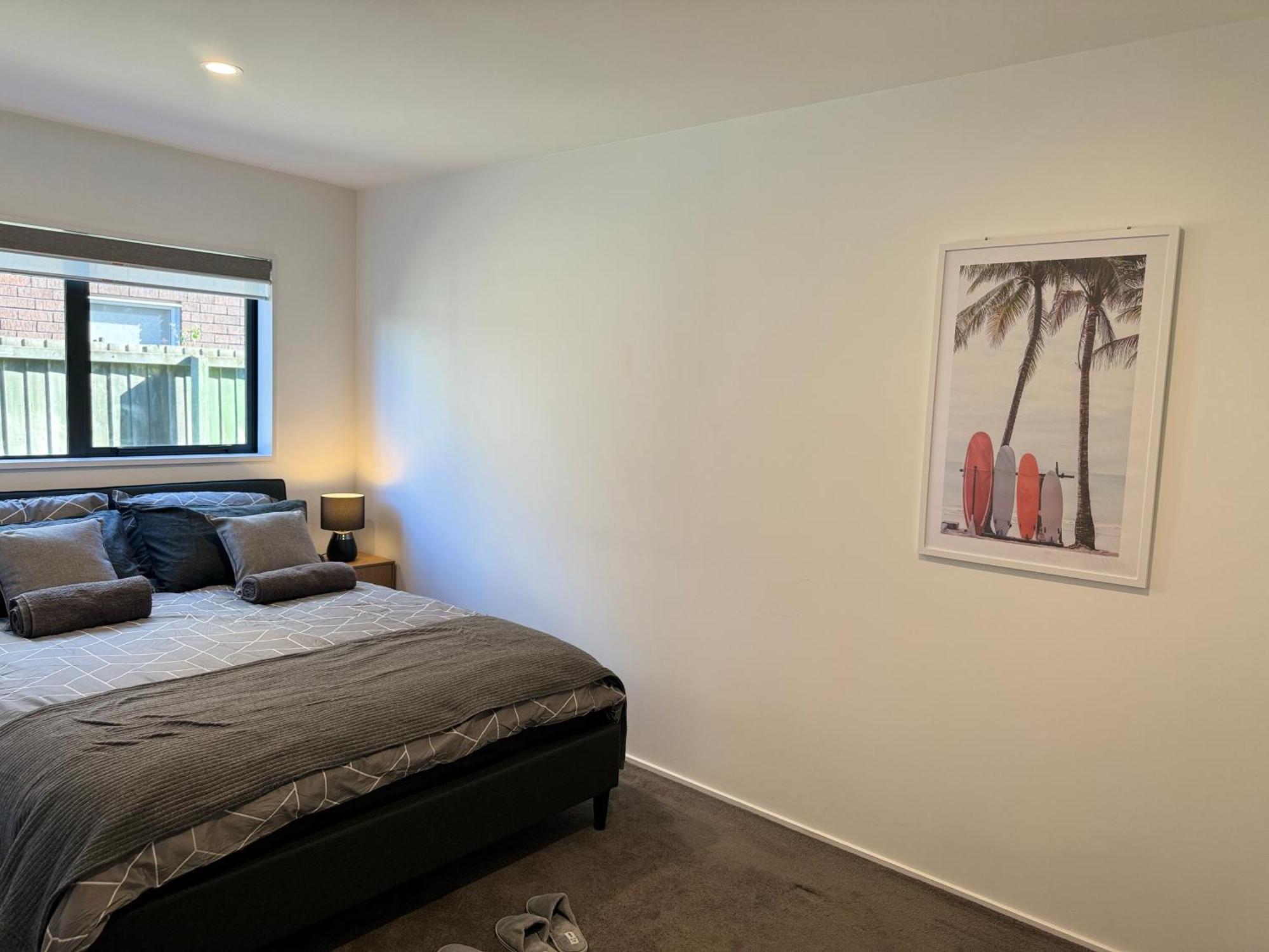 Airport Retreat 4br 8 Guests *