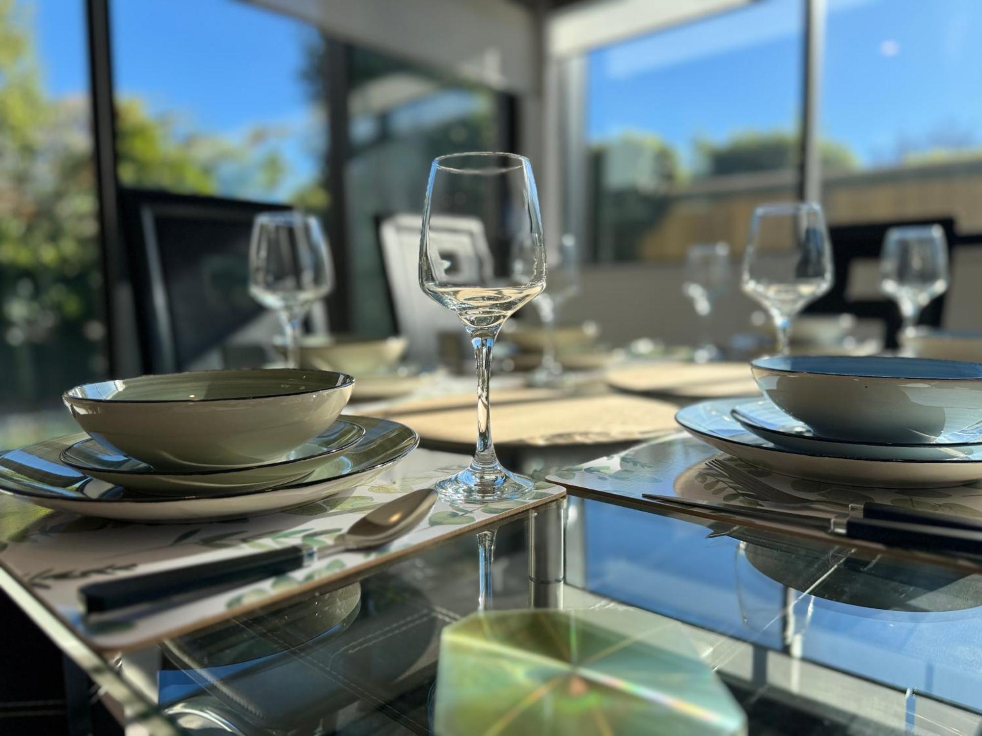 Holiday home Airport Retreat 4br 8 Guests