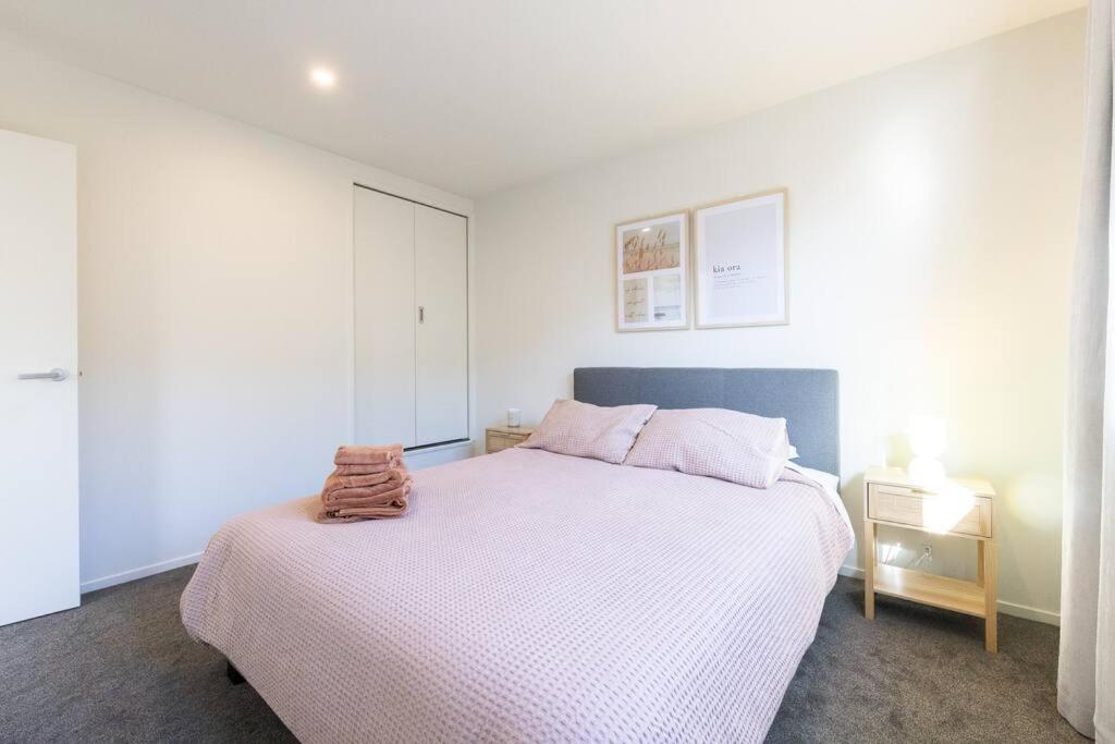Apartment Brand New, Private & Townhouse Christchurch