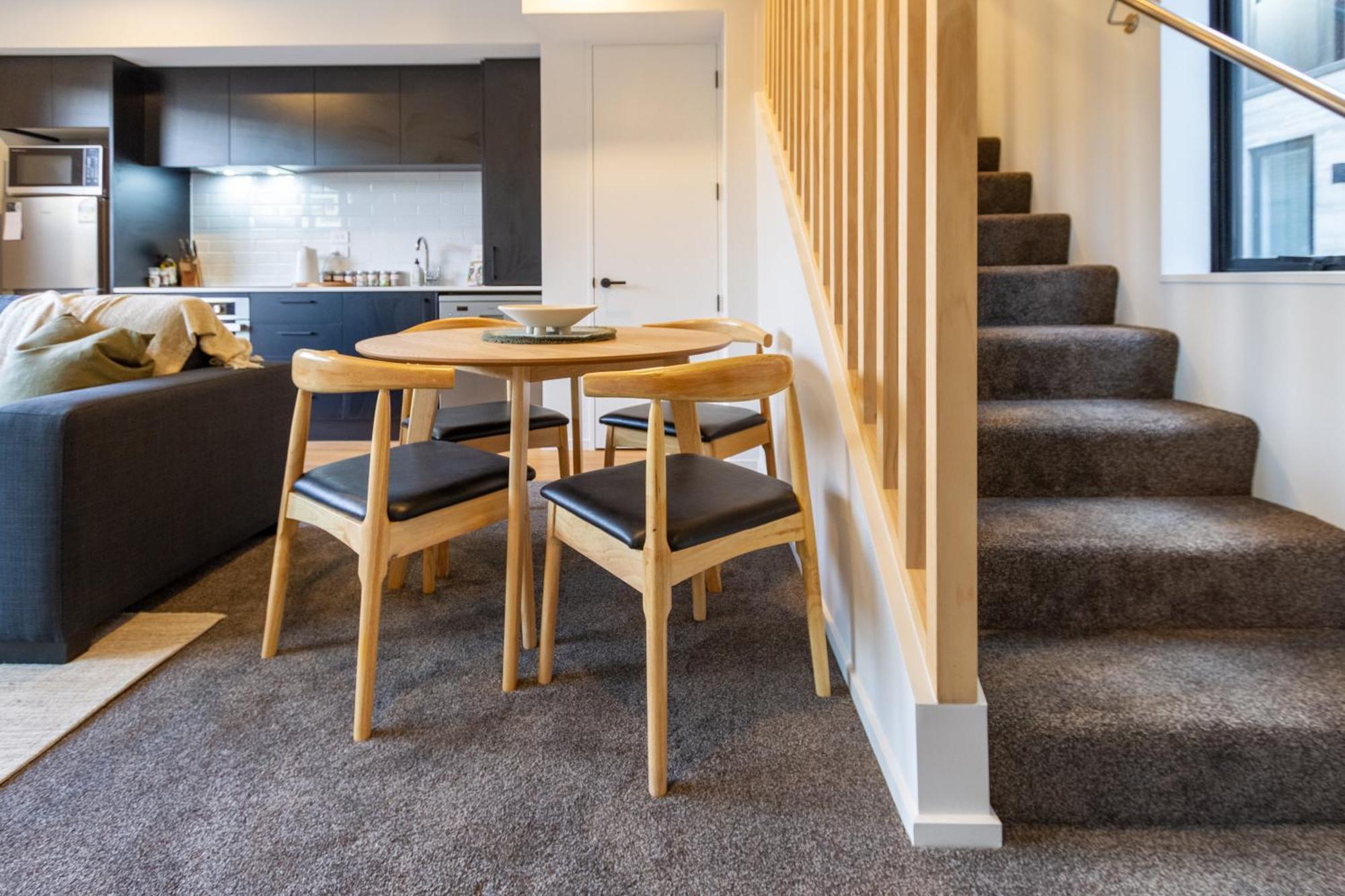 2 Bed, 2 Bath W Sofa Bed - Great Cafes Nearby * Christchurch