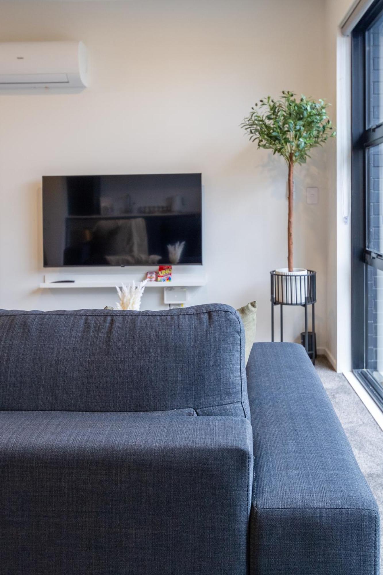 2 Bed, 2 Bath W Sofa Bed - Great Cafes Nearby