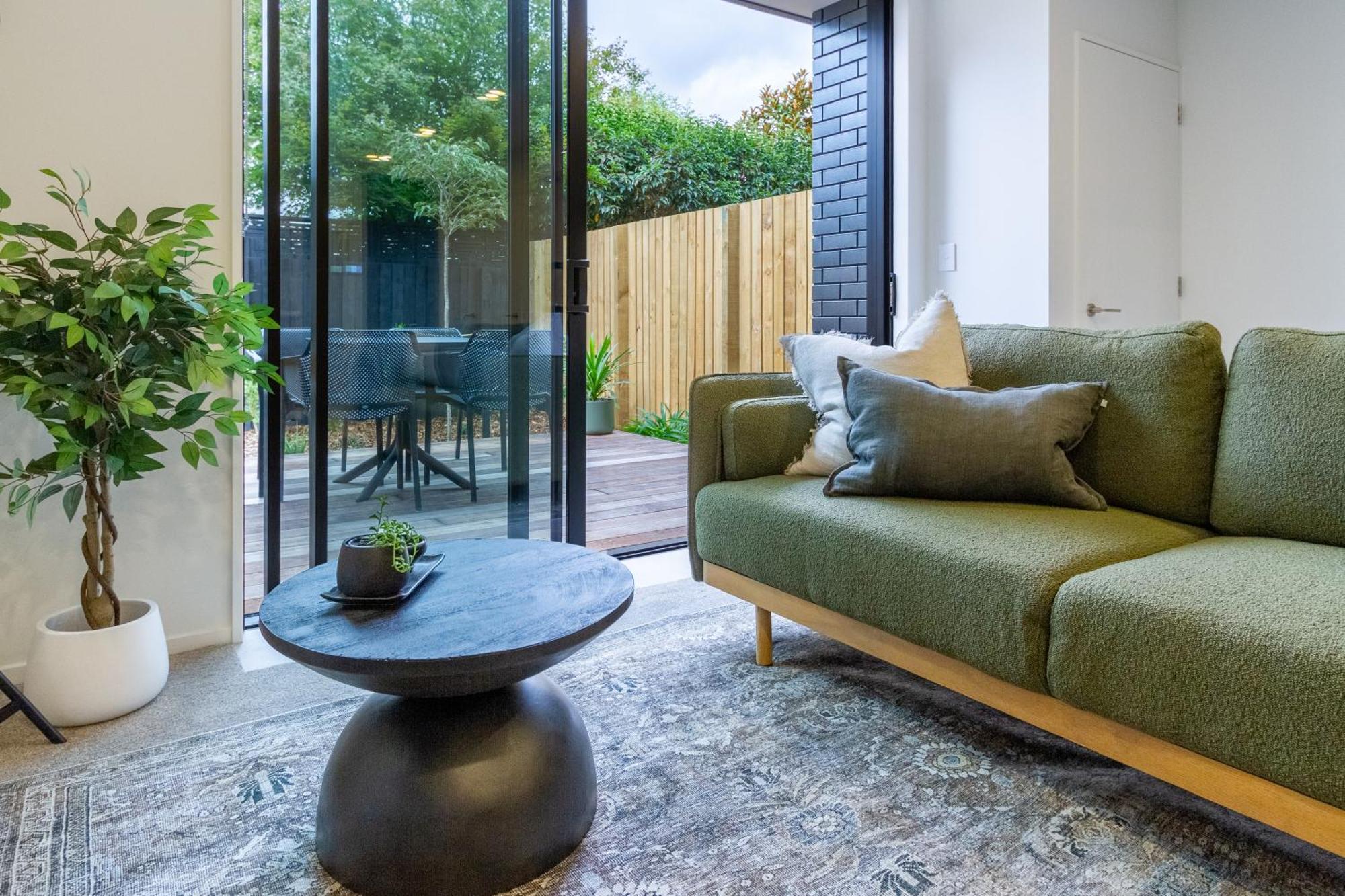 Merivale Gem: 2br Townhouse Oasis Christchurch