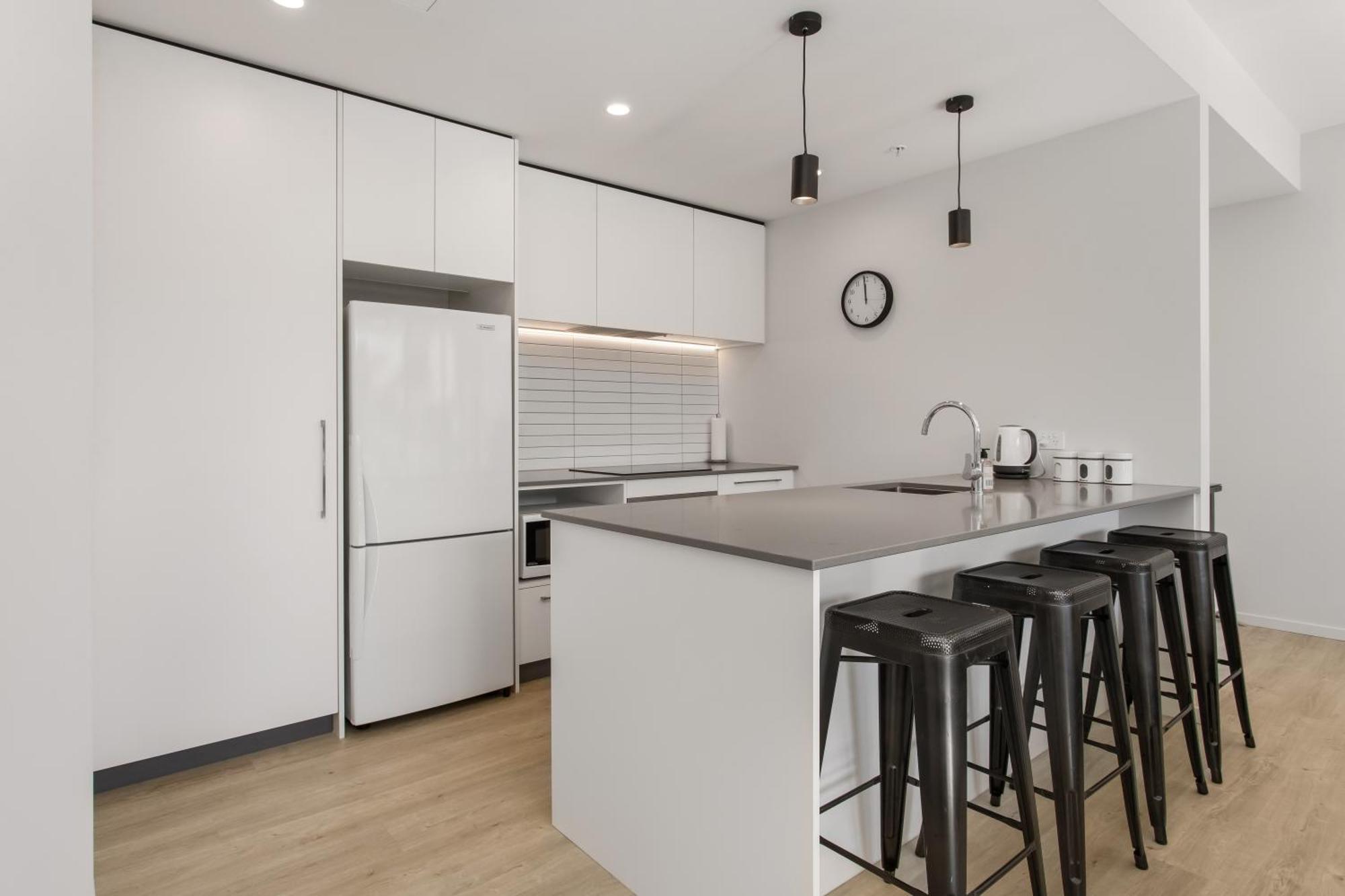 Apartment Heart Of The Cbd 2bdrms 2bthrms Secure Park Christchurch
