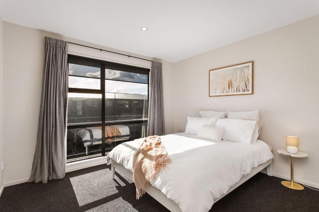 Honey For The Money Warm Sunny 10 Mins Cbd Apartment *