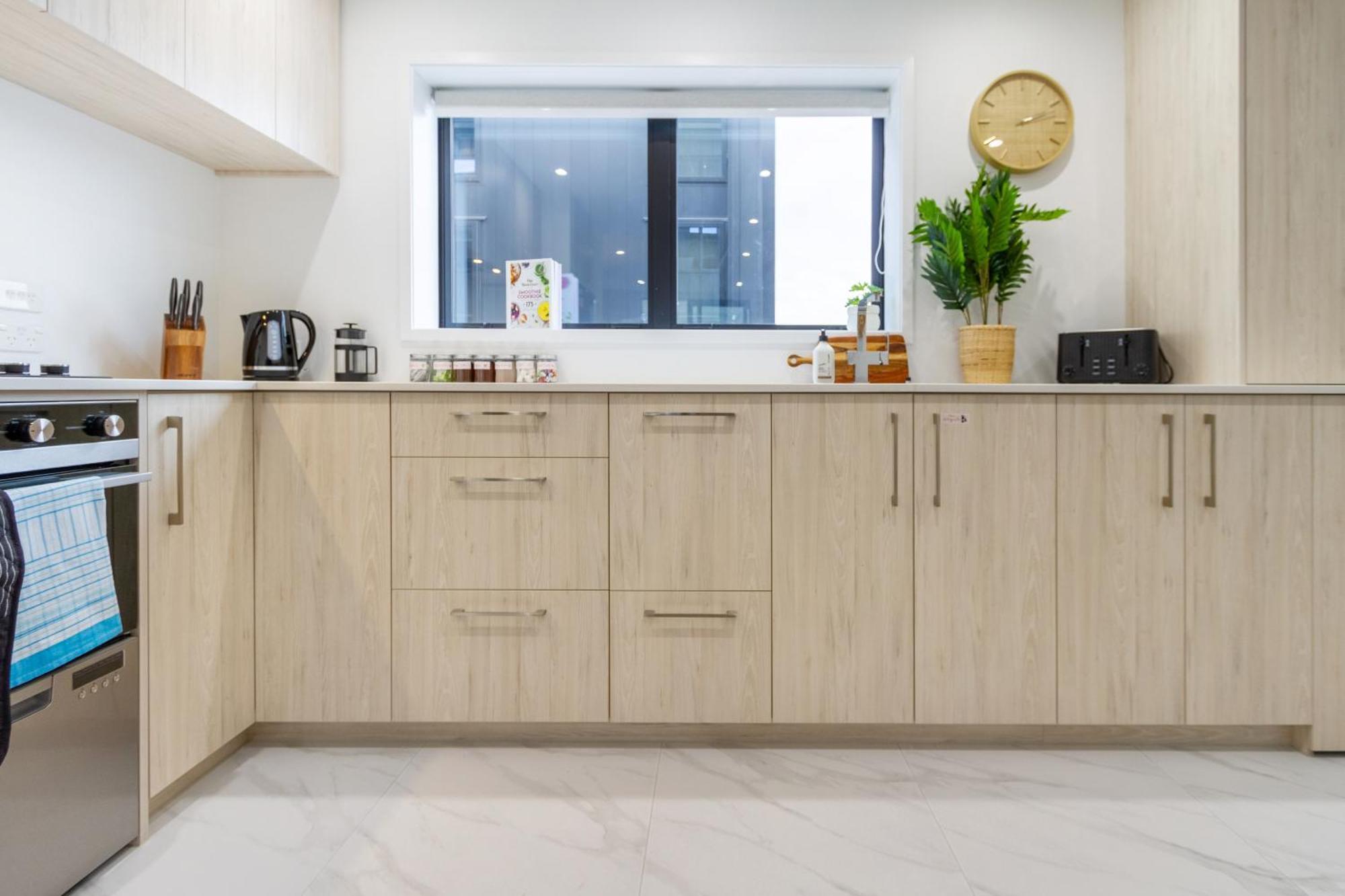 Modern Lifestyle: 2 Bedroom 1 Bath