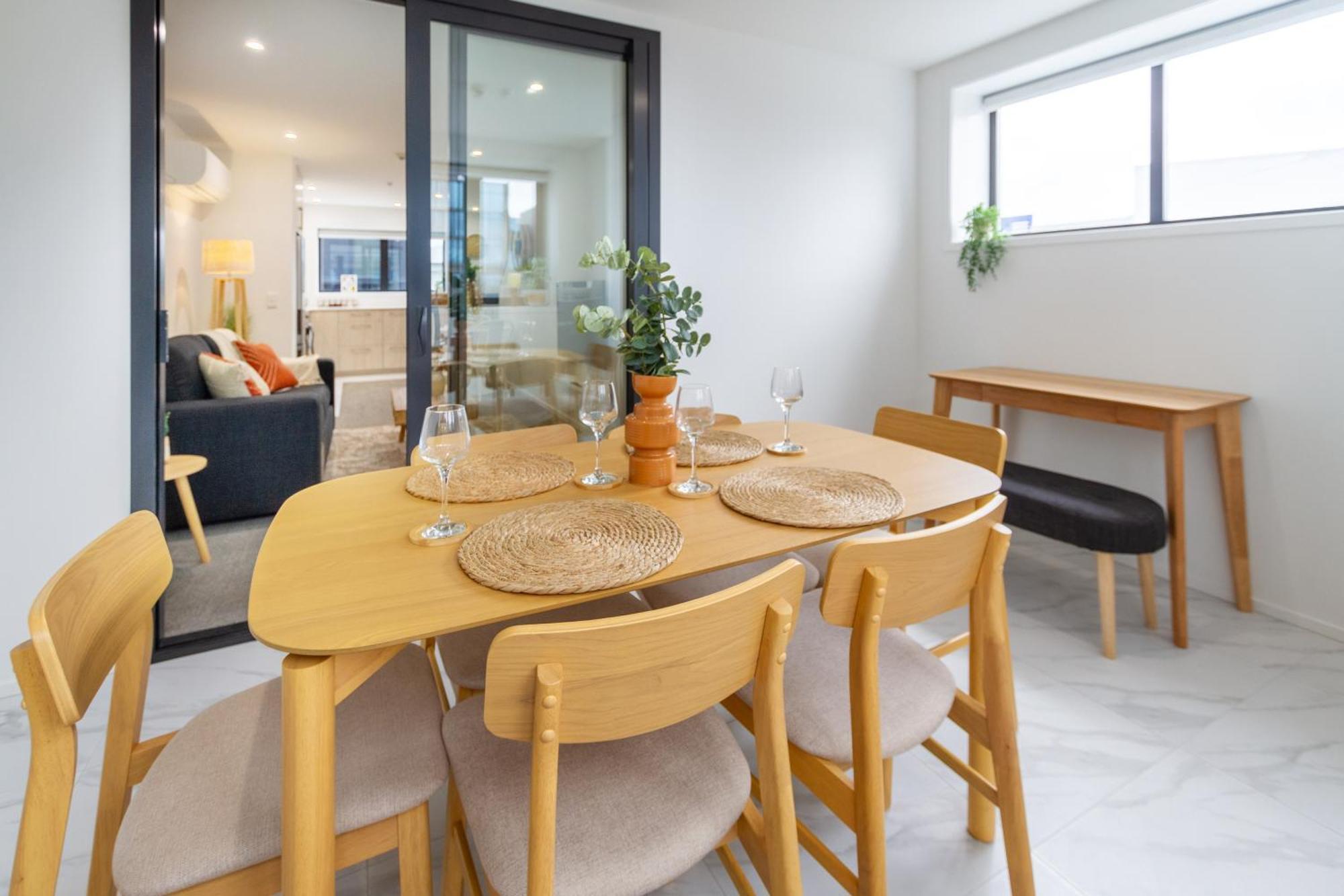 Apartment Modern Lifestyle: 2 Bedroom 1 Bath *