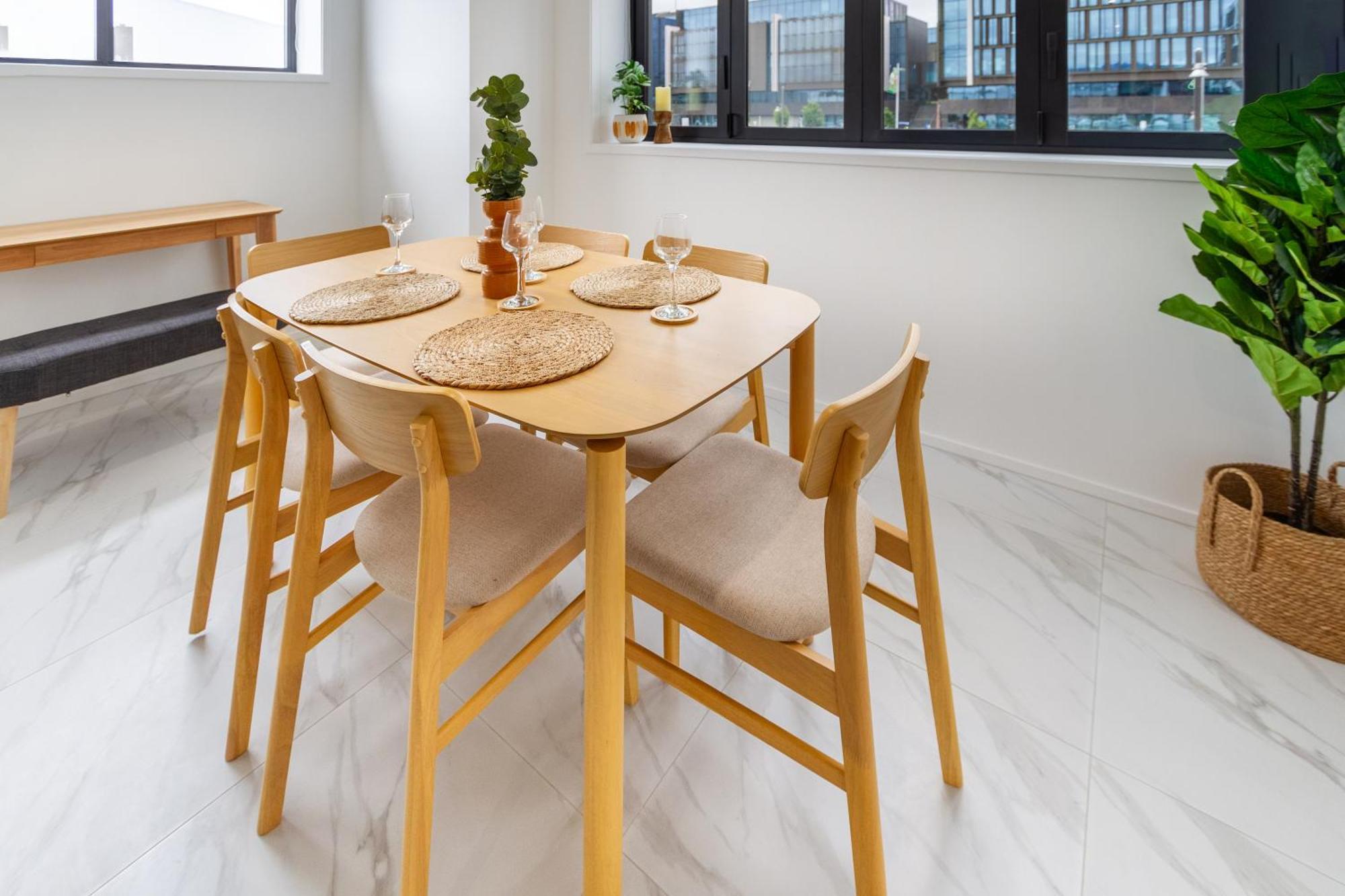 Modern Lifestyle: 2 Bedroom 1 Bath Apartment