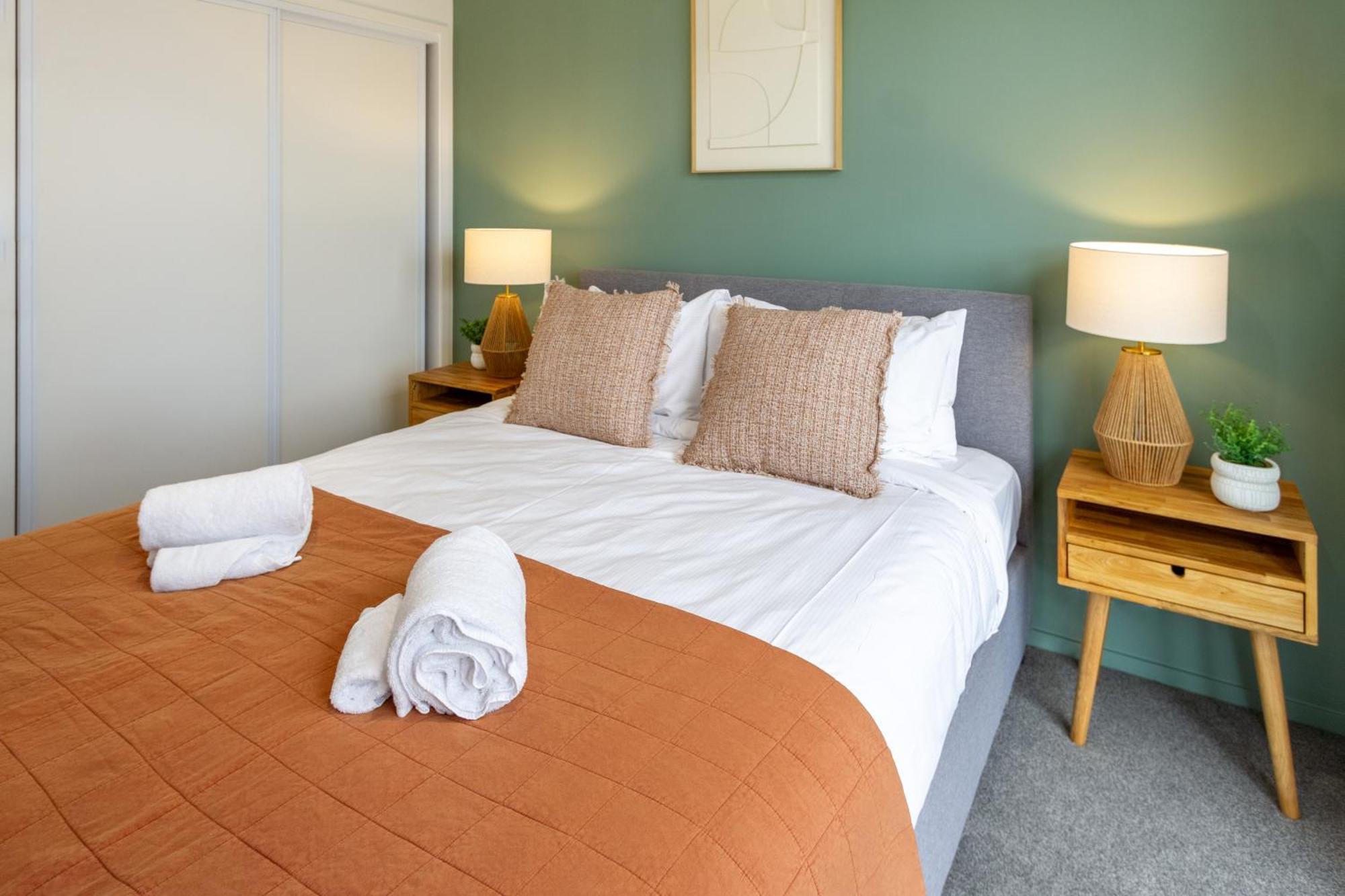 Apartment Modern Lifestyle: 2 Bedroom 1 Bath