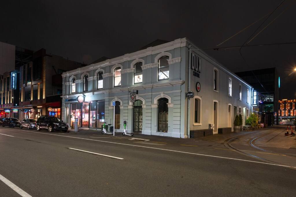 Living At Its Apartment Christchurch