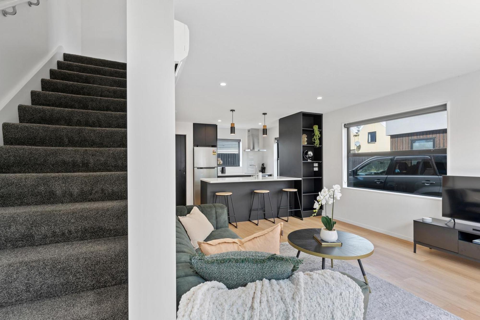 Peaceful Elegant Designated Park King Bed Apartment *