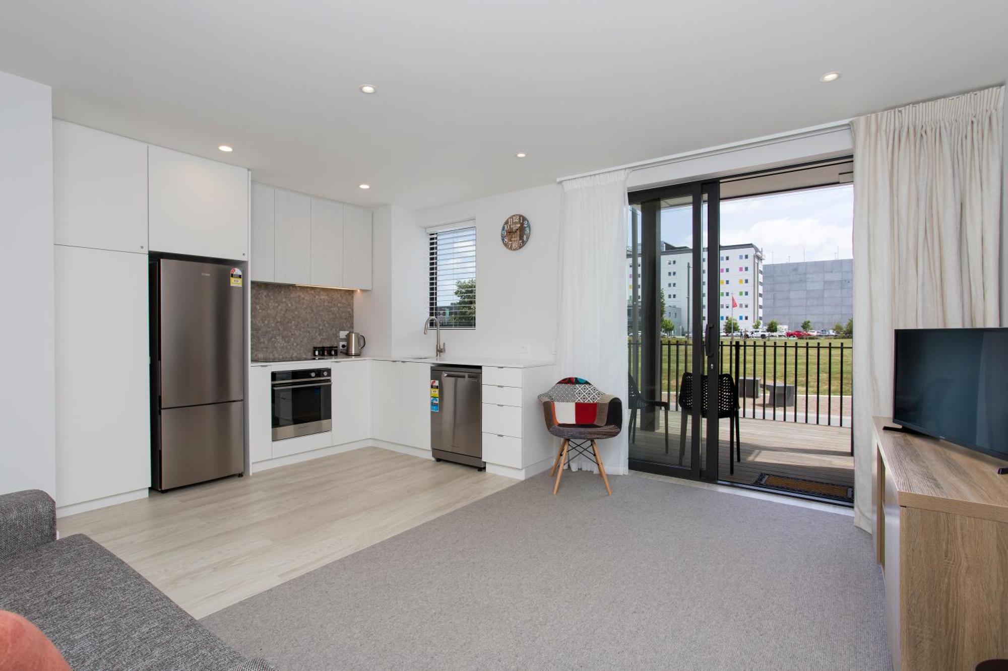 Location Location Location 2 Mins Cbd Free Parking