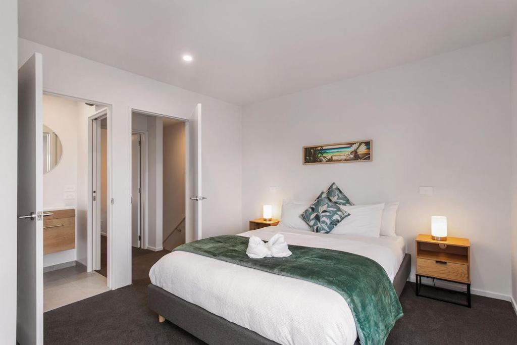 Apartment Brand New What A Steal Free Off Street Park Christchurch