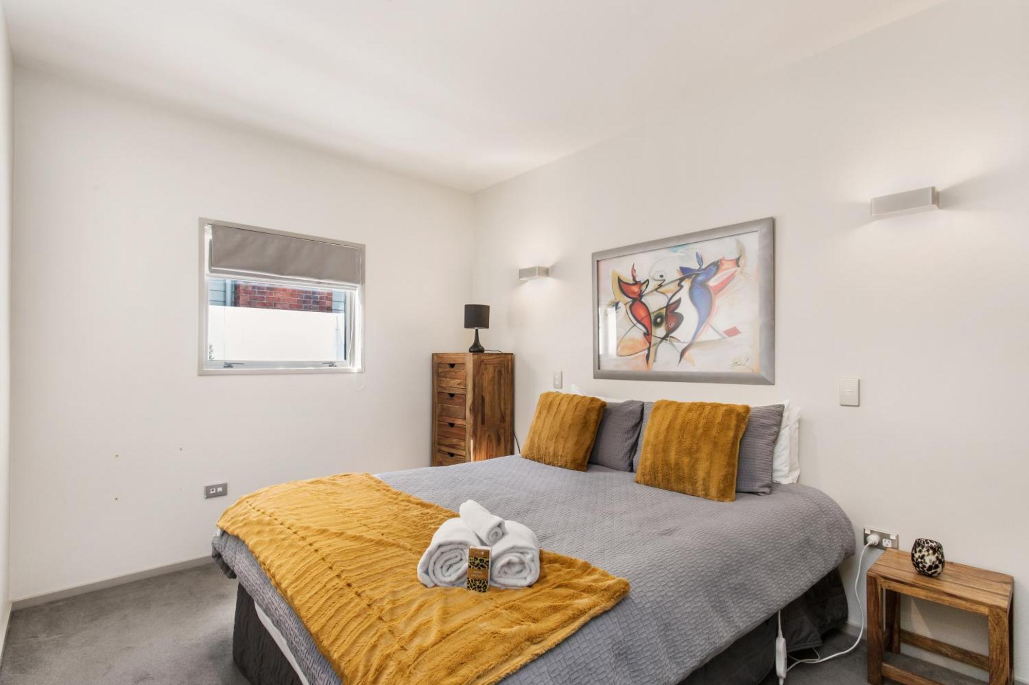 Executive Pad Free Basement Park Cbd 3 Mins