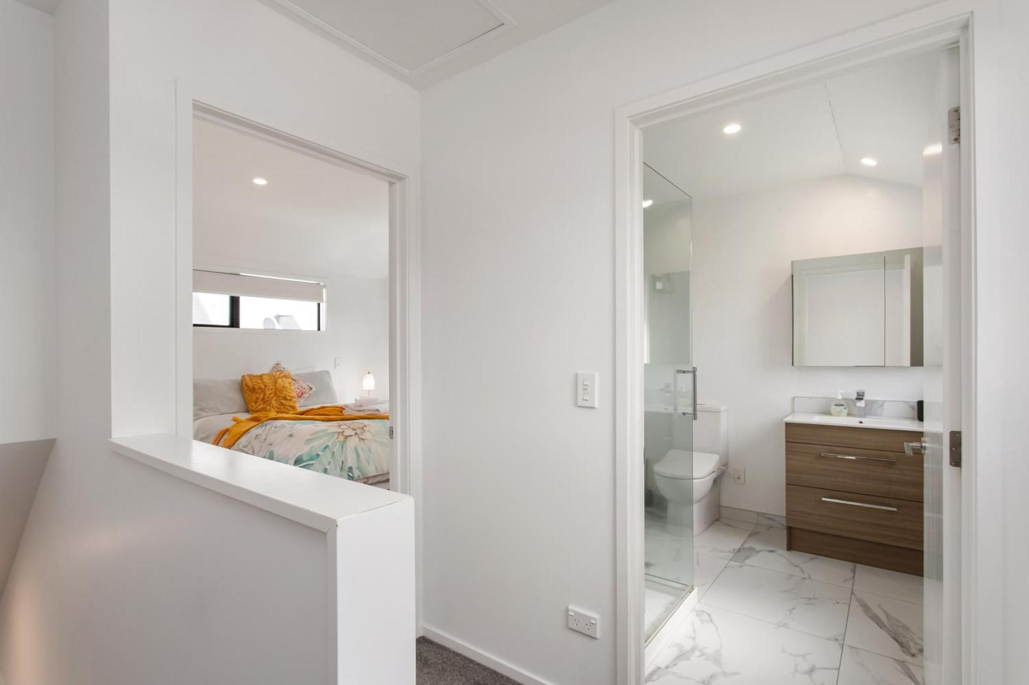 Apartment Chic Living 1 Bdrm Sunny Warm Close Cbd