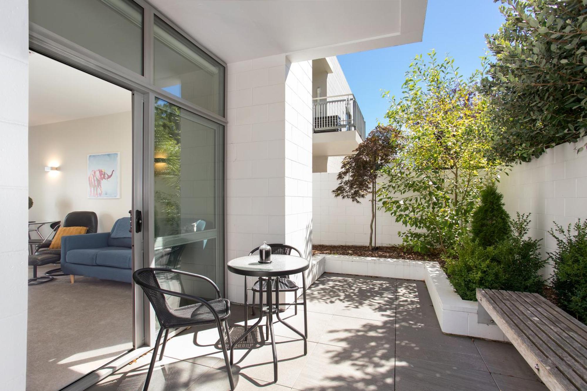 Executive Pad Free Basement Park Cbd 3 Mins *