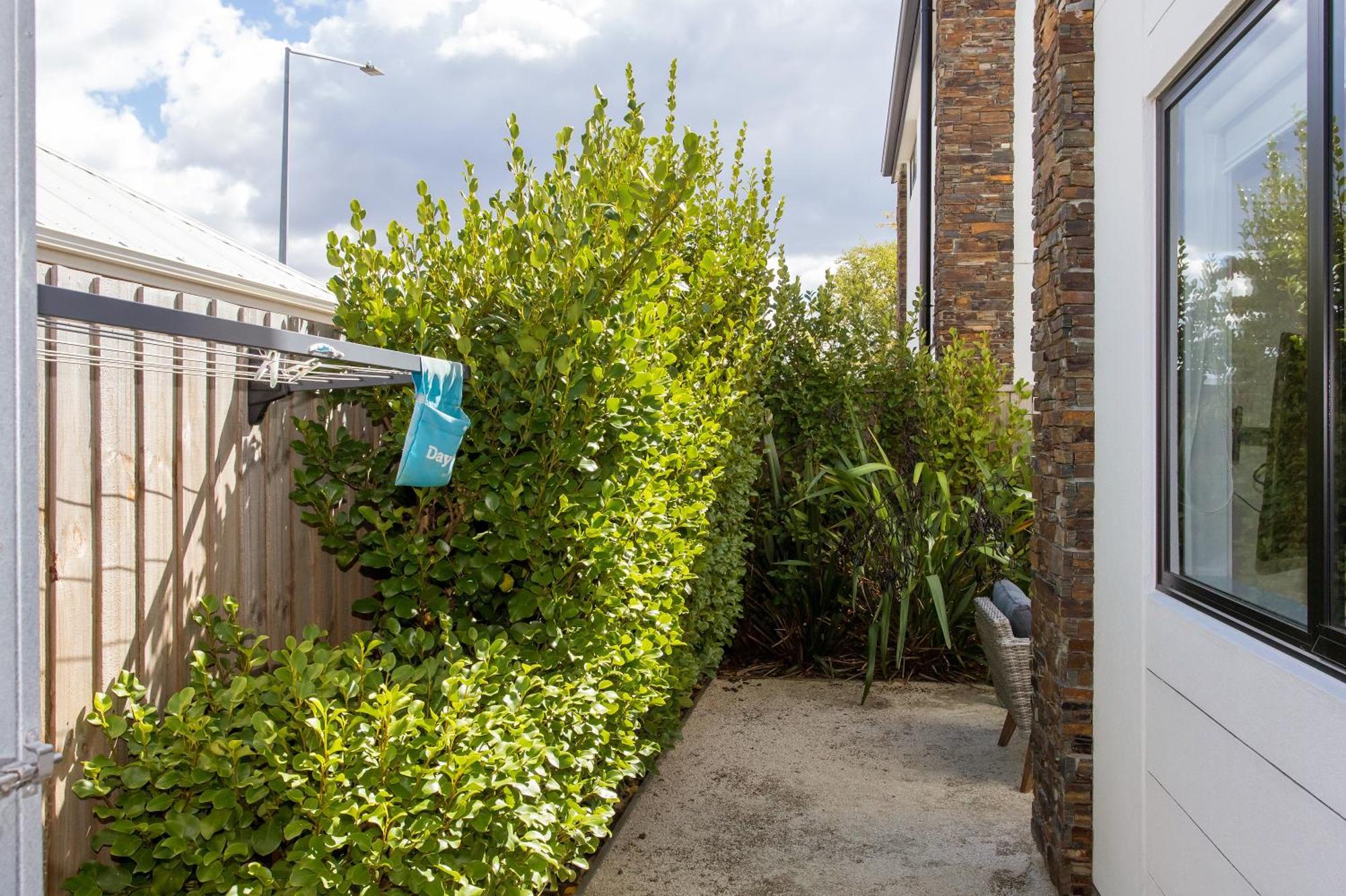 Apartment Chic Living 1 Bdrm Sunny Warm Close Cbd *