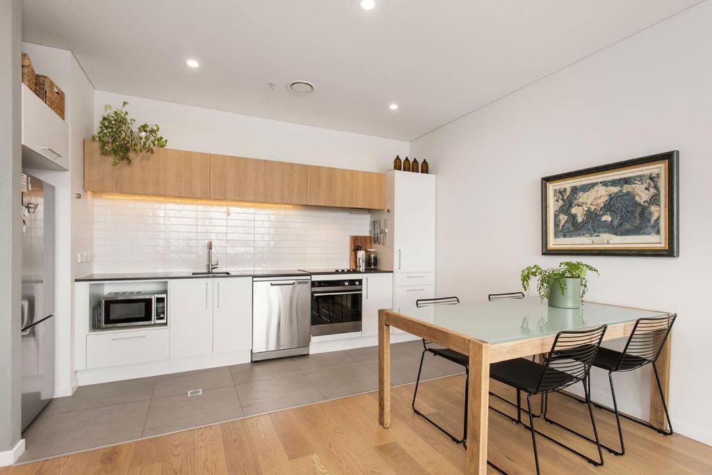 Apartment Whow! Unique Quirky Spacious Free Off Street Park