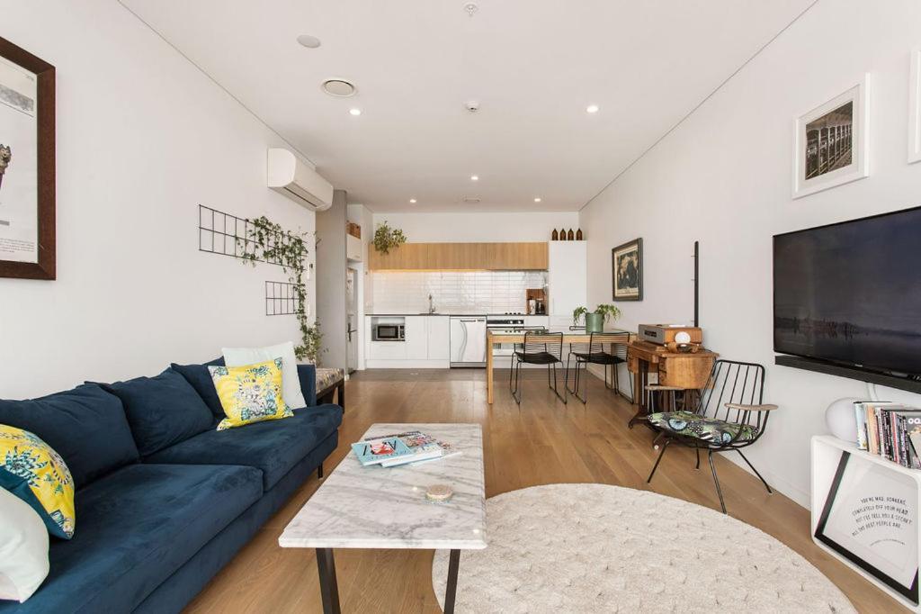 Apartment Whow! Unique Quirky Spacious Free Off Street Park *