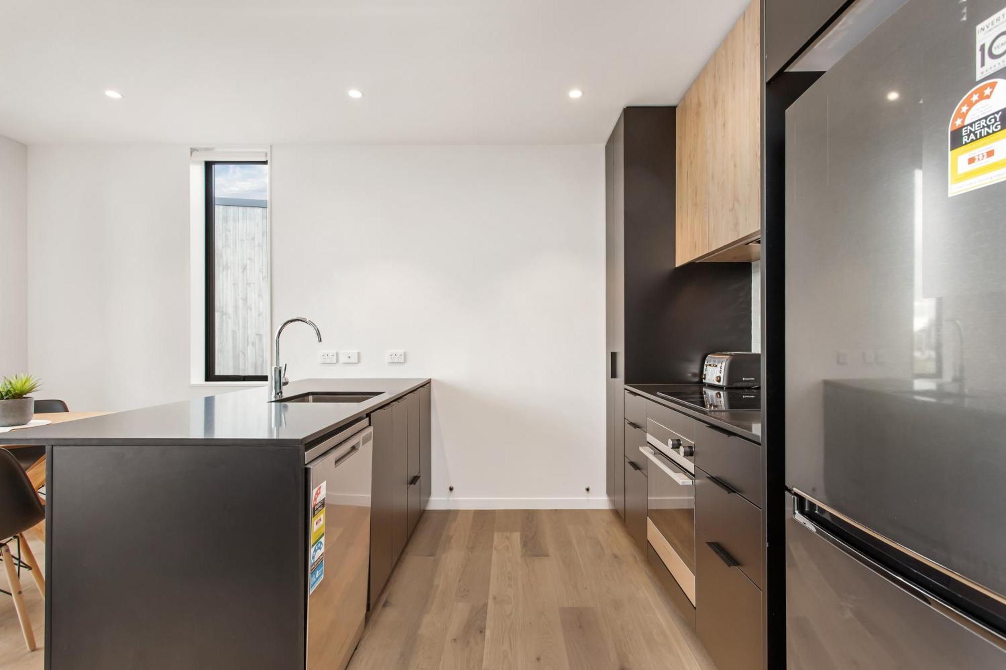 Apartment Cbd Location Sunny Warm Free Off Street Parking
