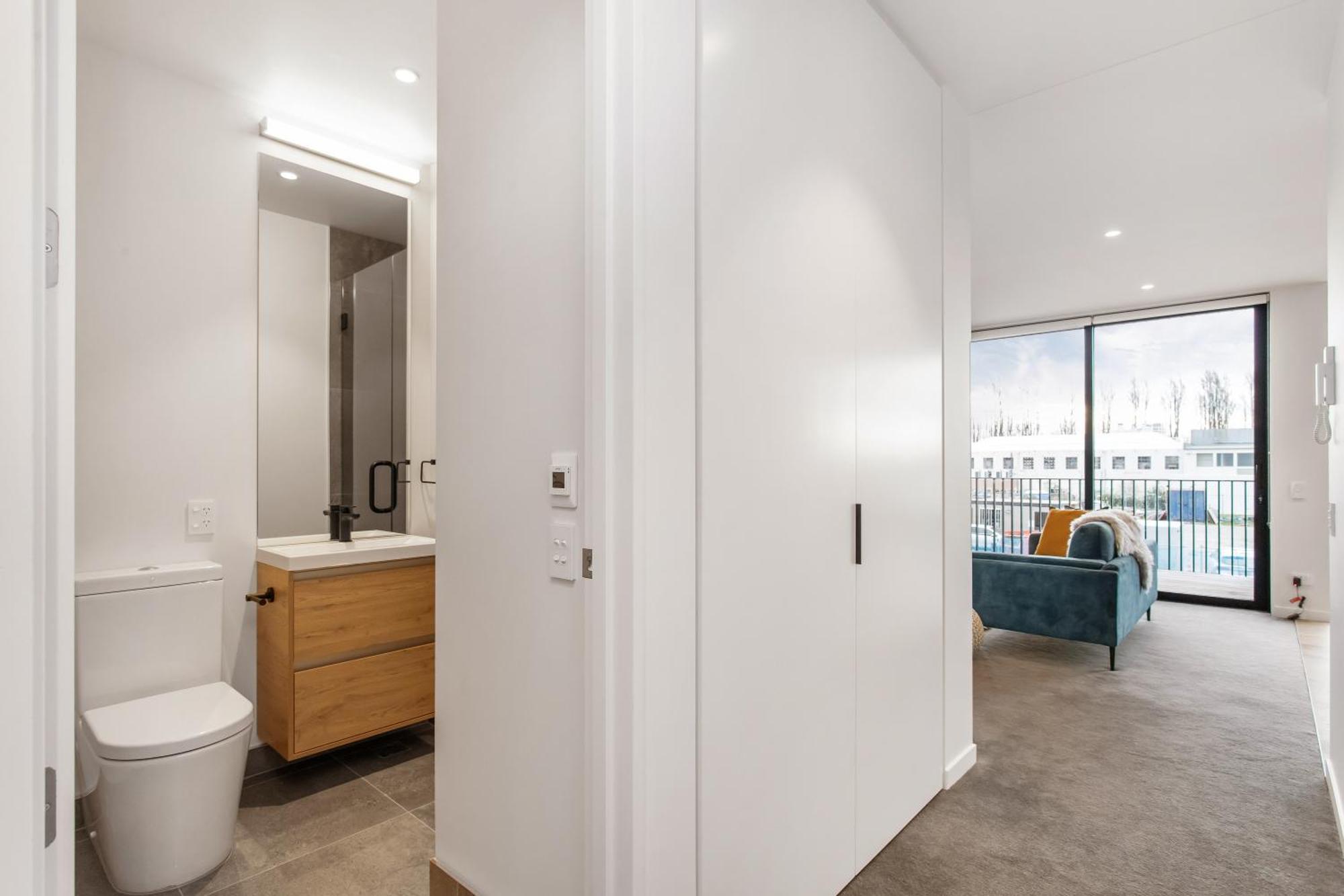 Apartment Cbd Location Sunny Warm Free Off Street Parking