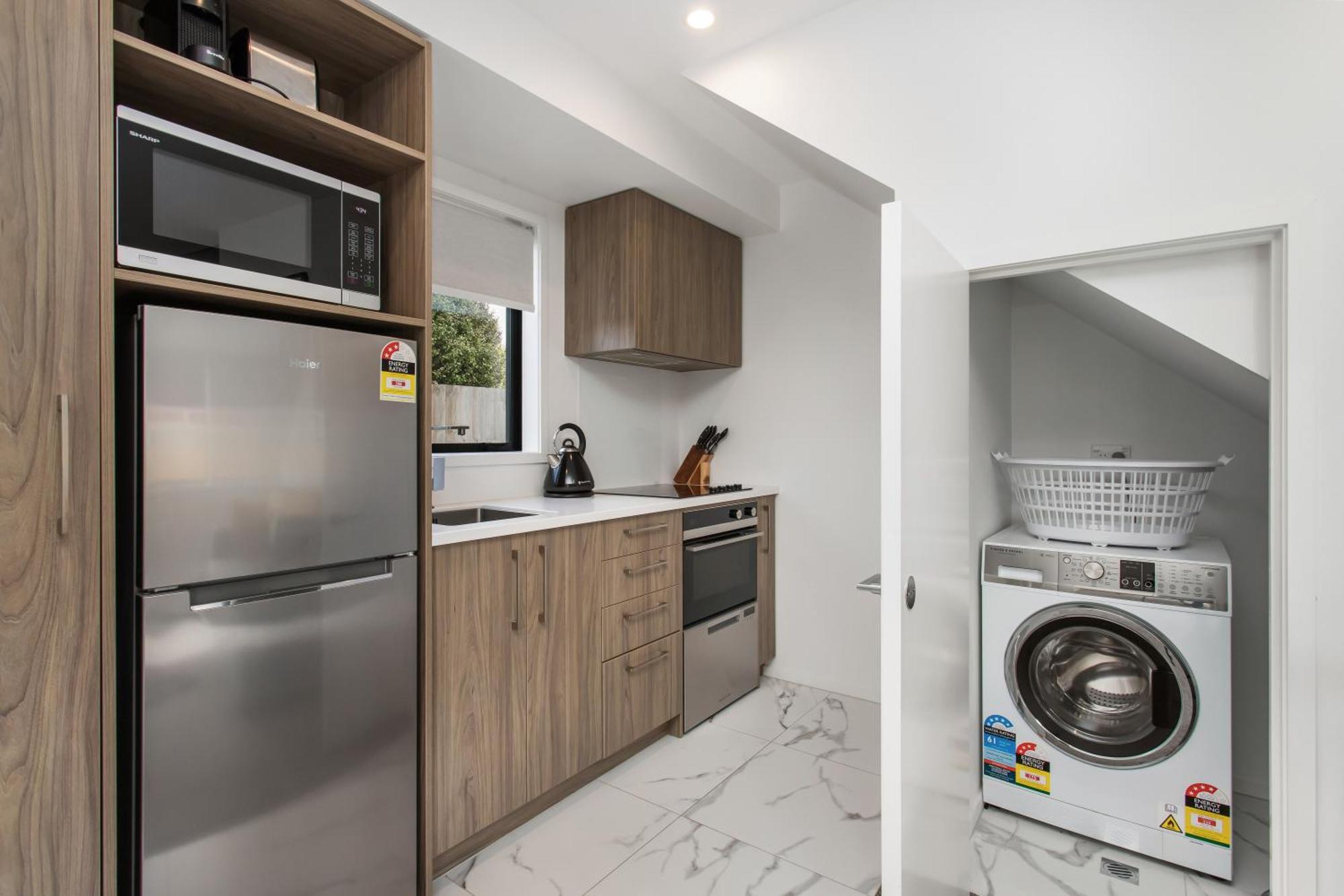 Charming Sunny Warm 10 Mins Cbd Book Now Christchurch
